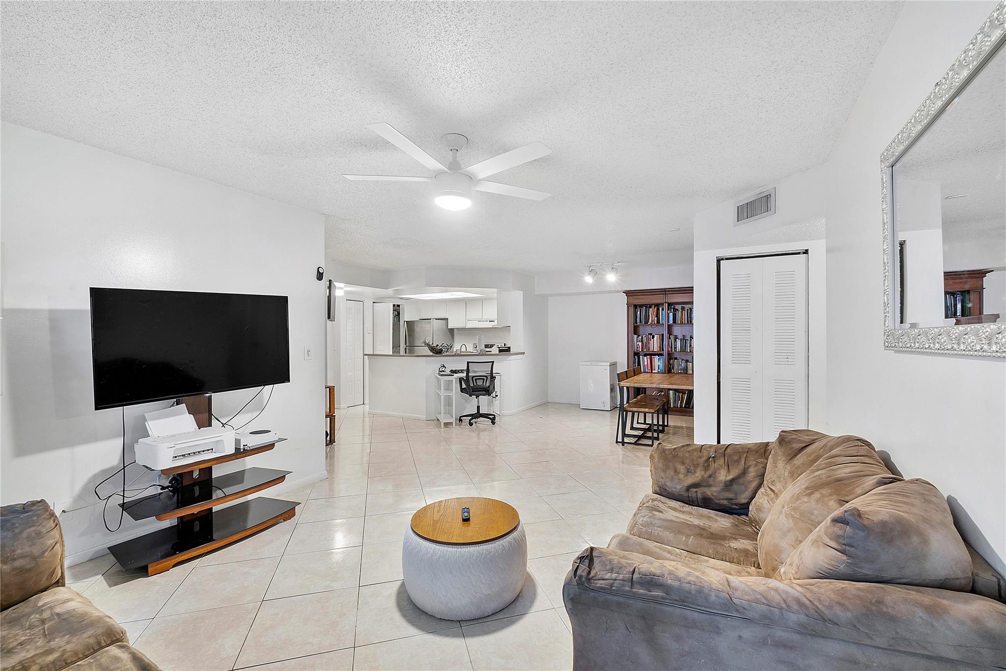 9188 W Atlantic Boulevard 1527, Coral Springs, FL 33071