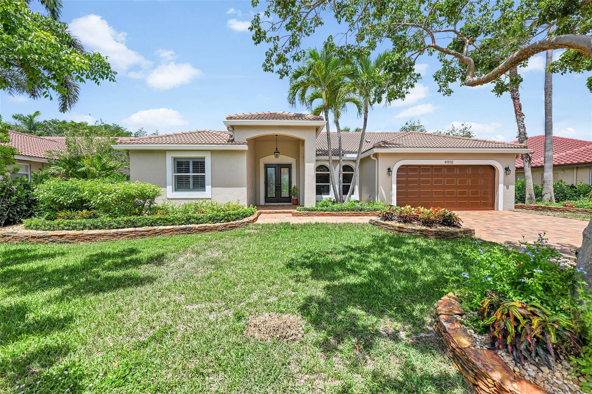 4910 NW 104th Avenue, Coral Springs, FL 33076