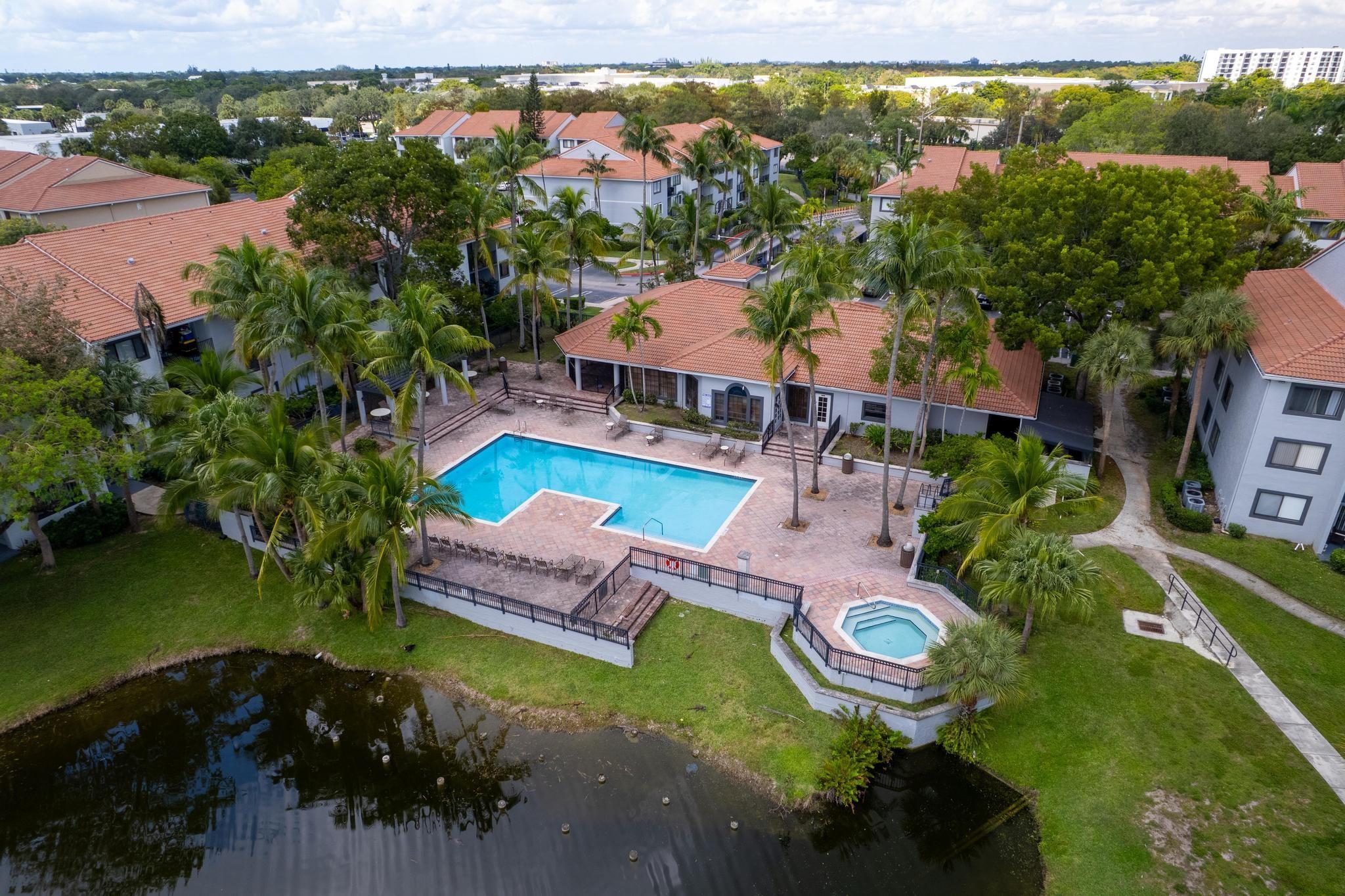 9144 W Atlantic Boulevard 823, Coral Springs, FL 33071