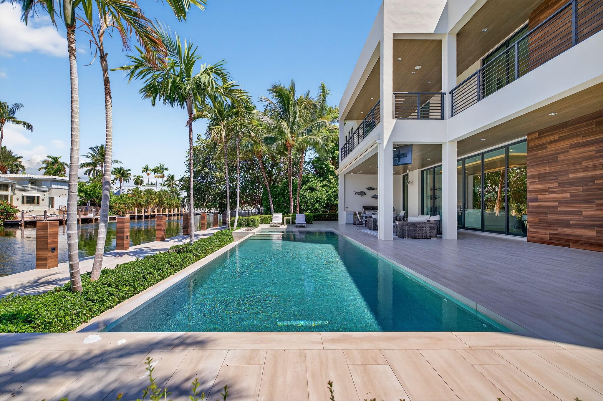 1 Royal Palm Drive, Fort Lauderdale, FL 33301