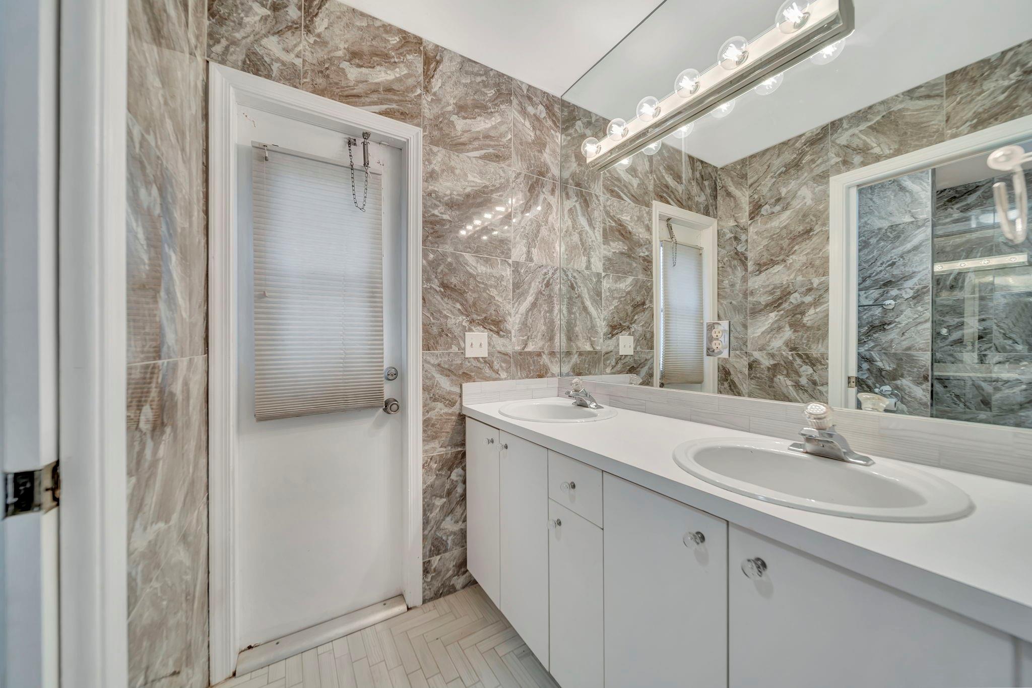 5708 NW 47th Court, Coral Springs, FL 33067