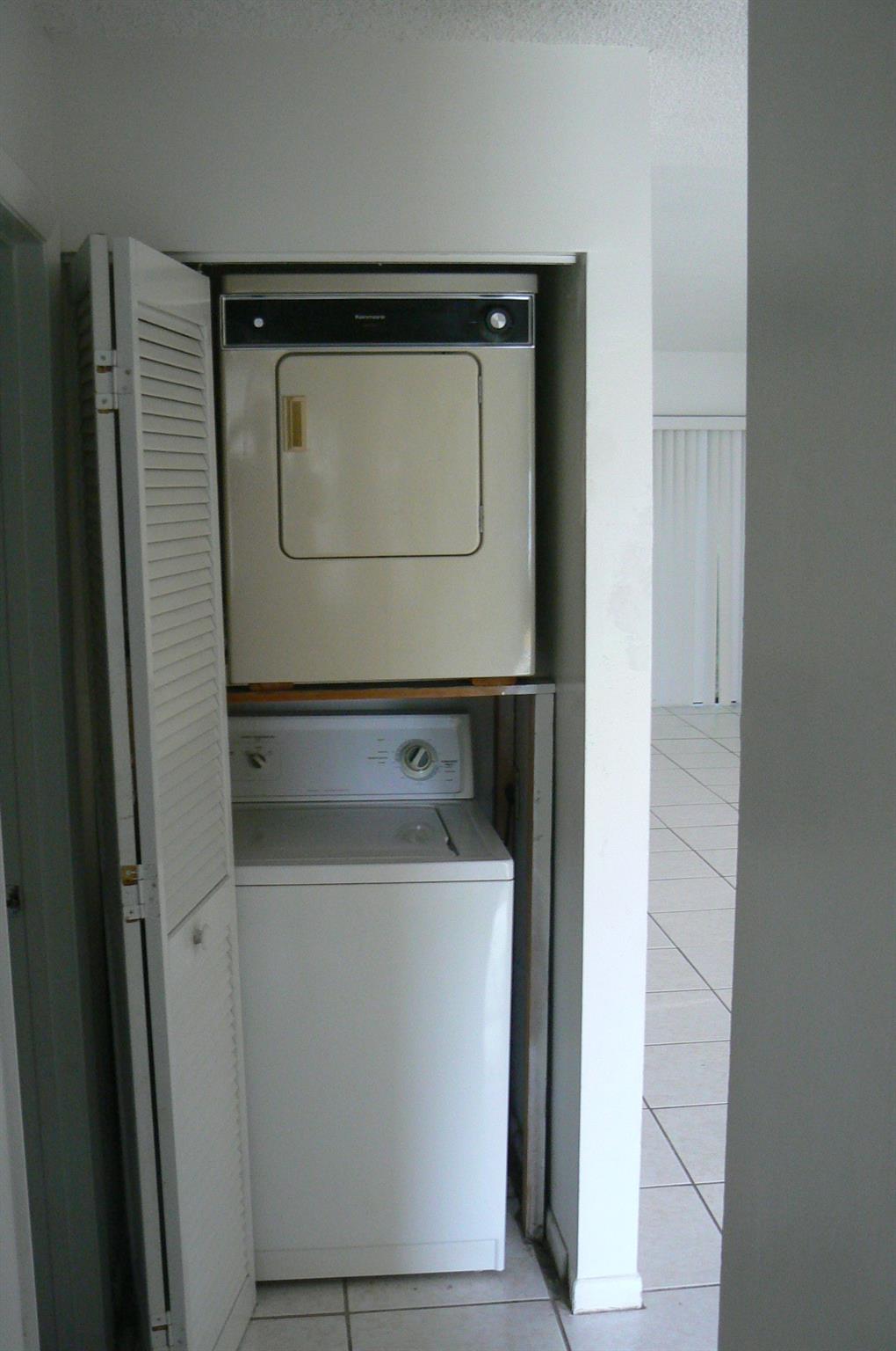 3111 Coral Ridge Drive 3111, Coral Springs, FL 33065