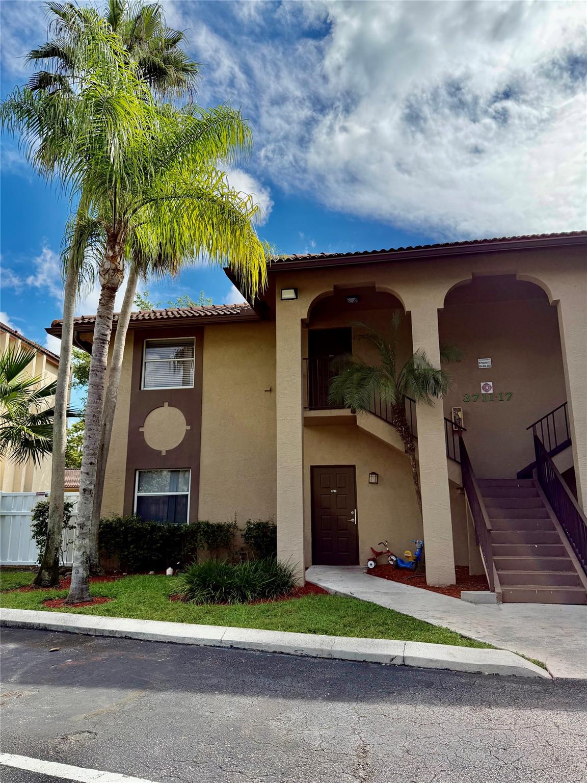 3713 NW 115th Way, Coral Springs, FL 33065