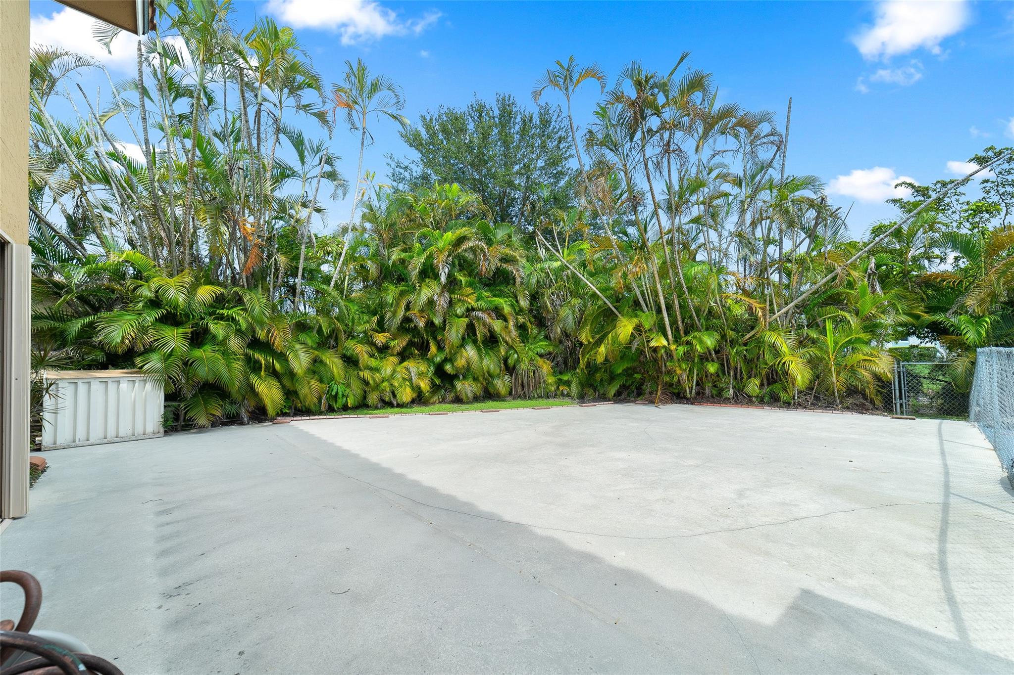 Photo for 8939 NW 27th Street, Coral Springs, FL 33065 - Listing #FX-10526267 8939 NW 27th Street, Coral Springs, FL 33065