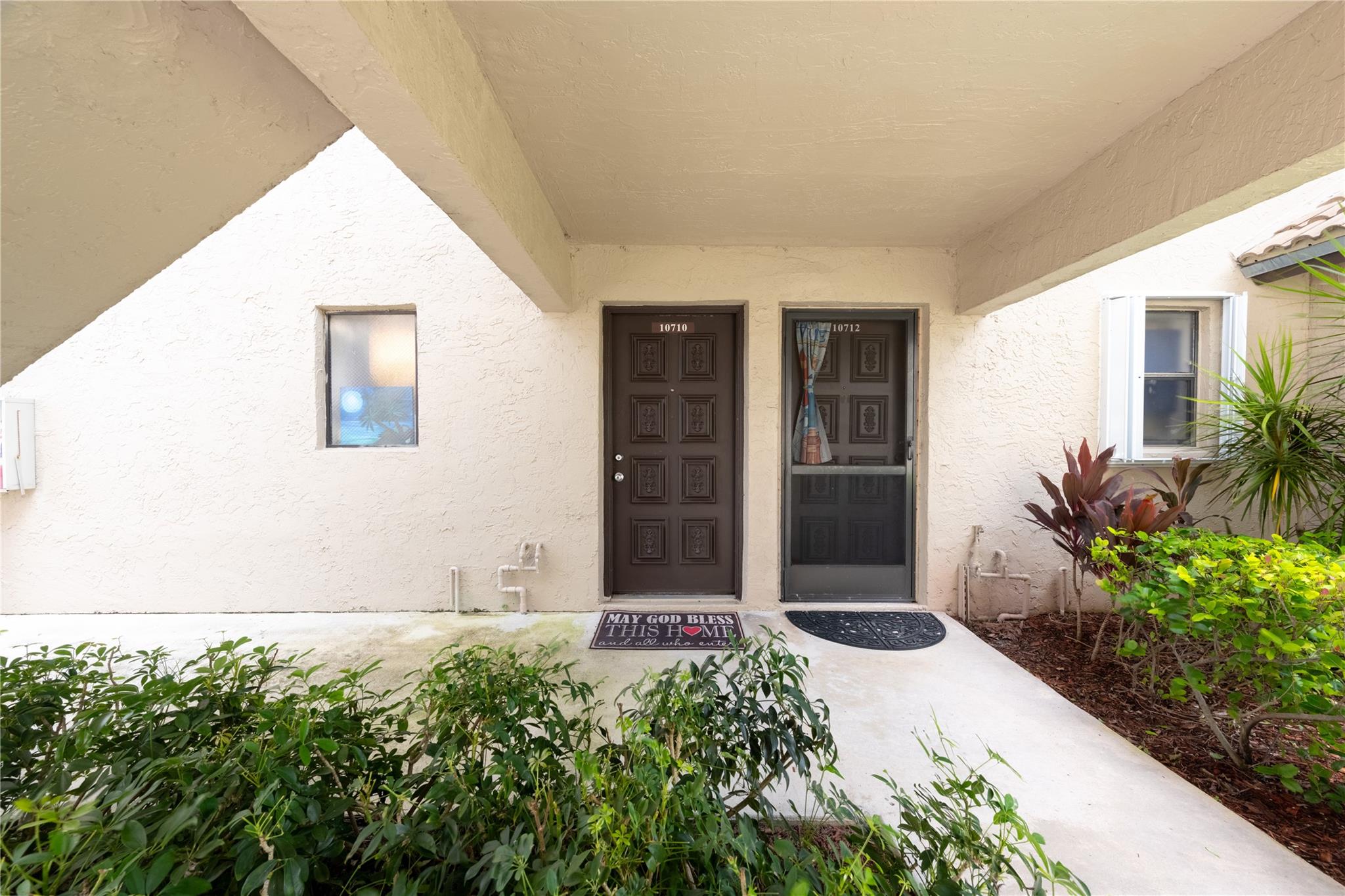 10710 Royal Palm Boulevard 2-2, Coral Springs, FL 33065