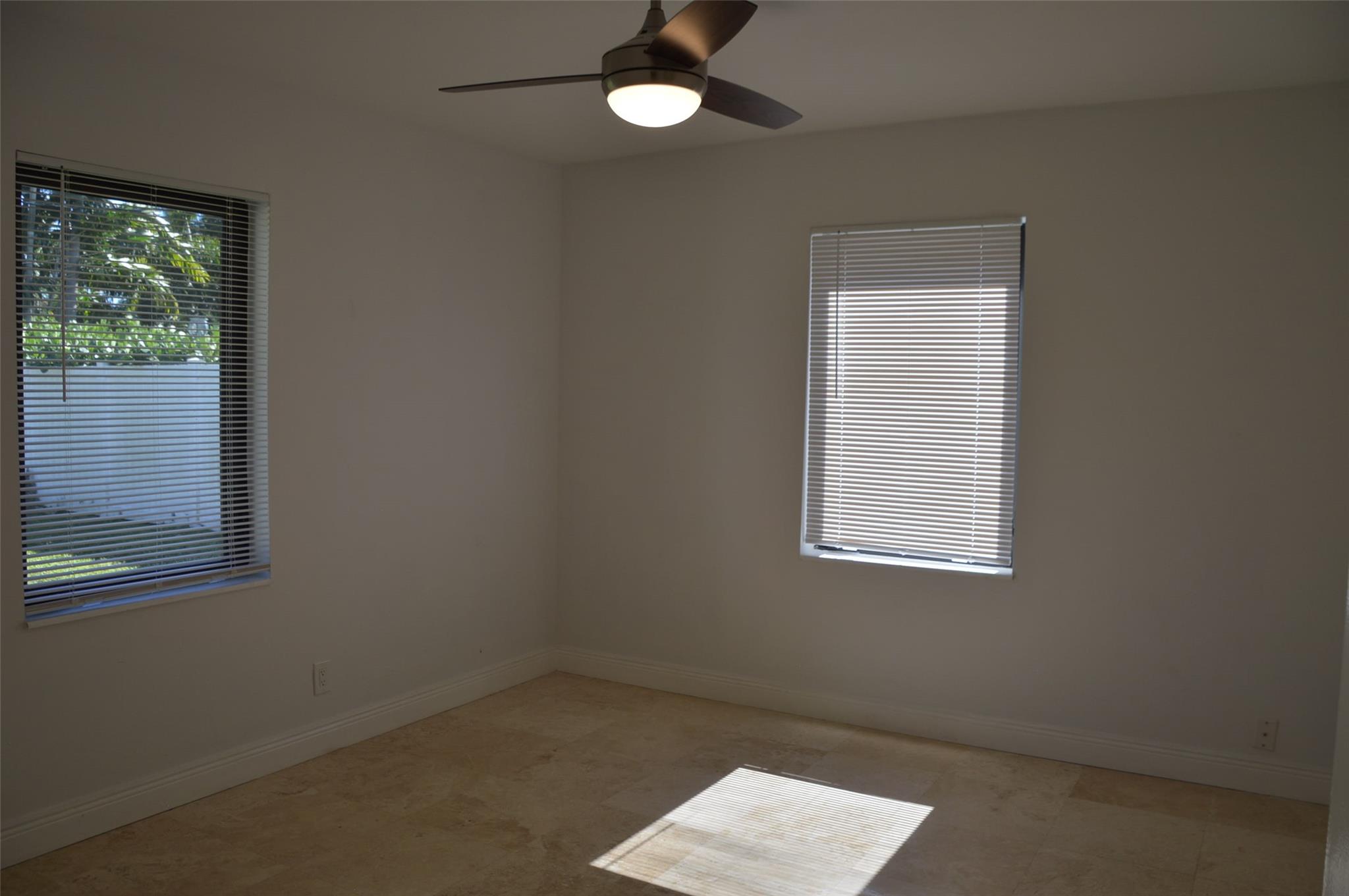 1430 NE 16th Avenue, Fort Lauderdale, FL 33304