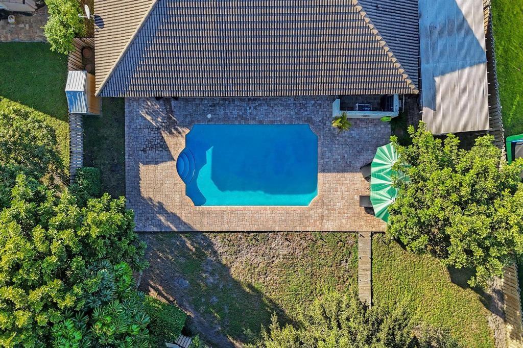 9924 NW 3rd Place, Coral Springs, FL 33071