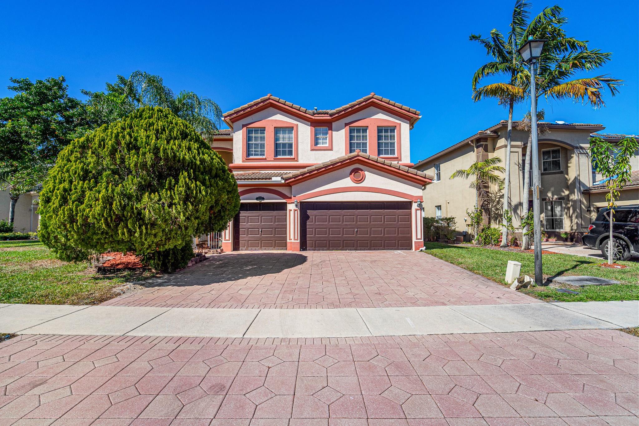 10633 Old Hammock Way, Wellington, FL 33414