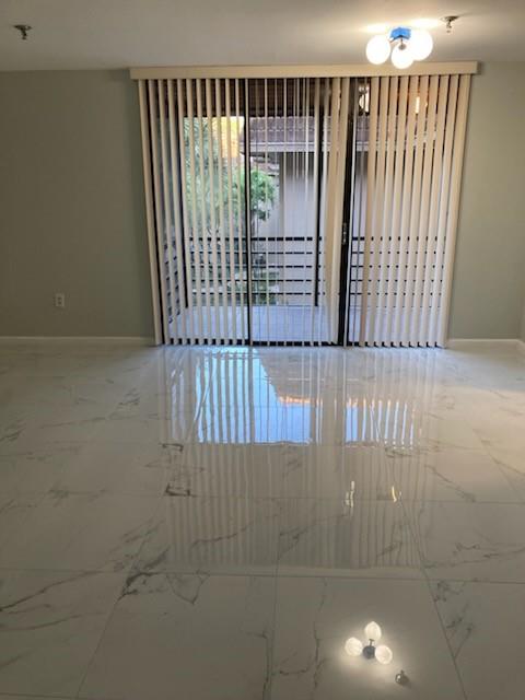 661 NE 195th Street 314, Miami, FL 33179