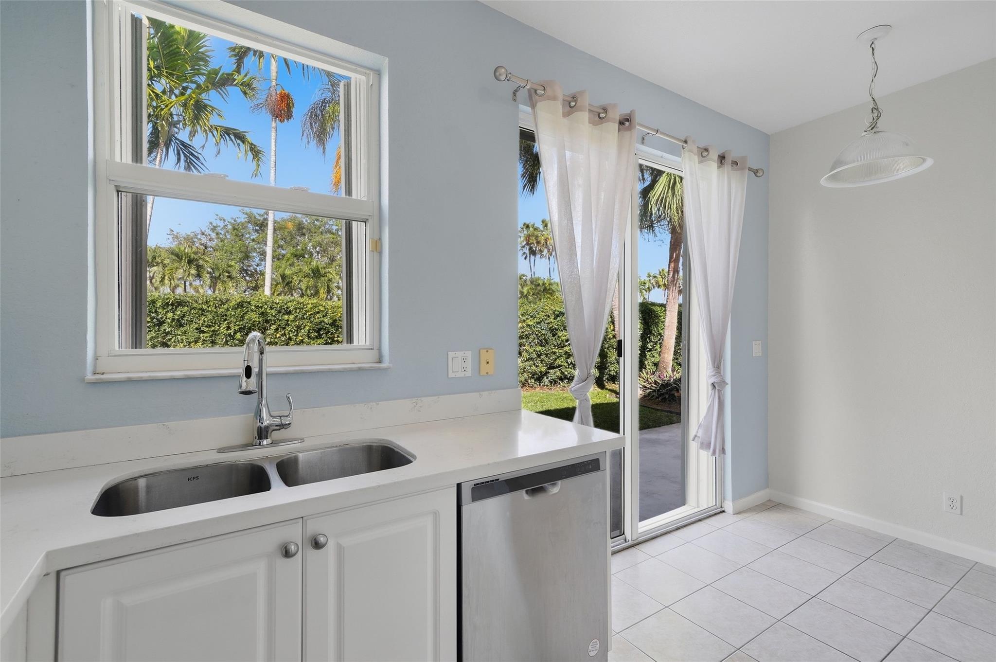 11621 NW 47th Drive, Coral Springs, FL 33076