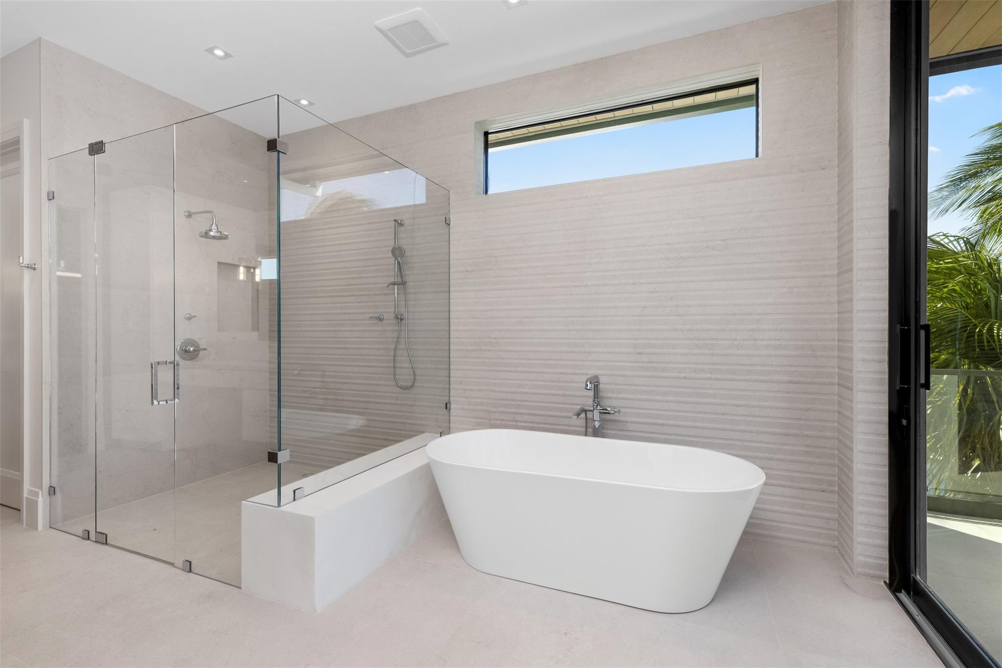 32 Seneca Road, Fort Lauderdale, FL 33308