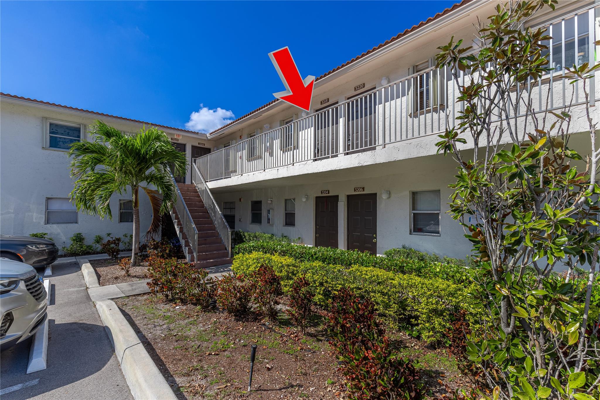 Photo for 3218 Coral Ridge Drive 3218, Coral Springs, FL 33071 - Listing #FX-10554218 3218 Coral Ridge Drive 3218, Coral Springs, FL 33071