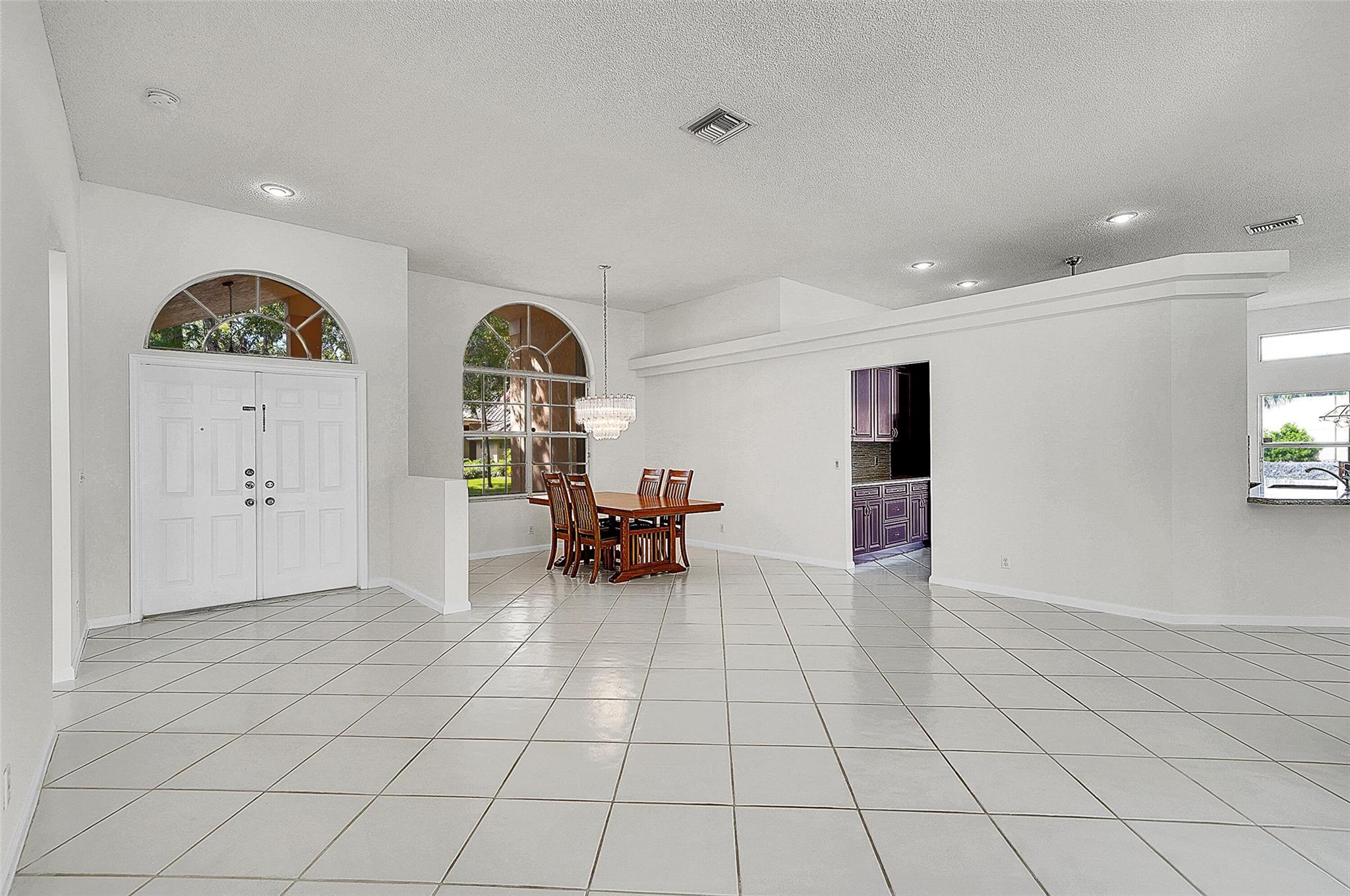 5743 NW 100th Way, Coral Springs, FL 33076