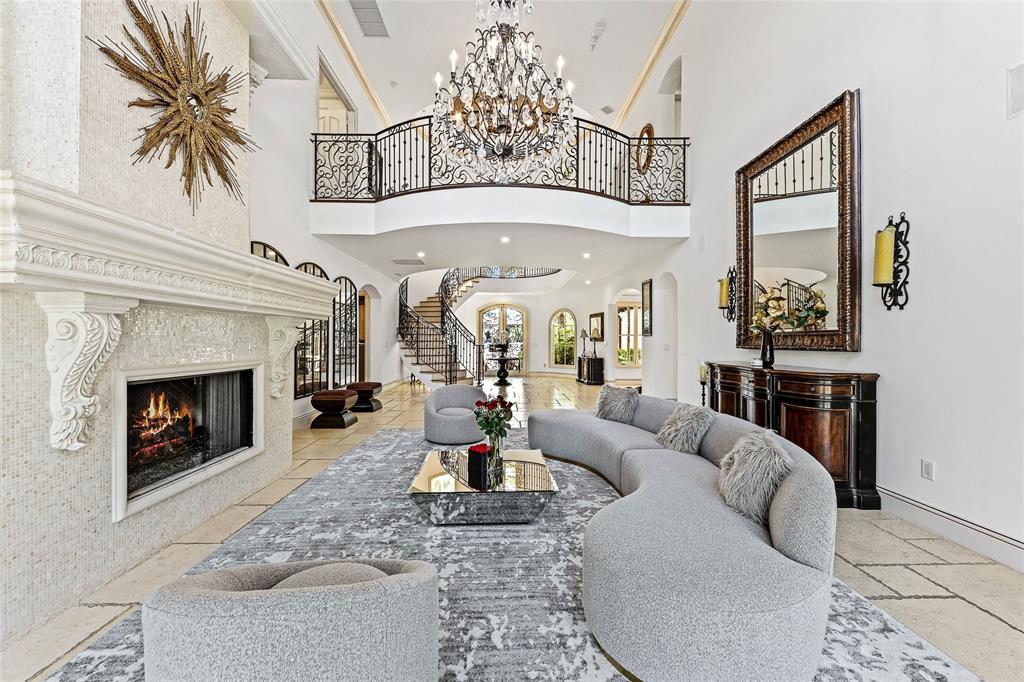 42 Nurmi Drive, Fort Lauderdale, FL 33301