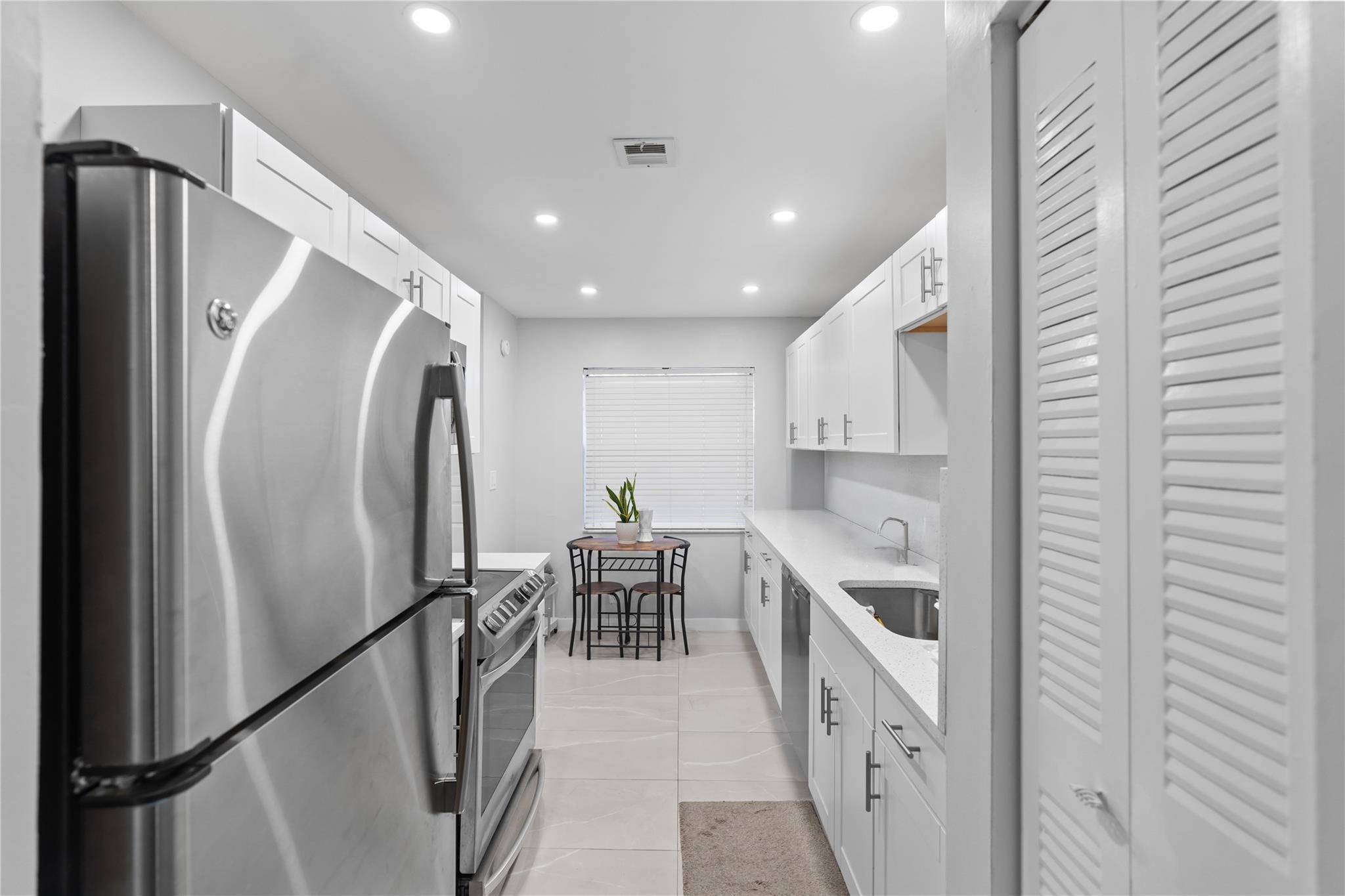 1335 NW 94th Way 1335, Coral Springs, FL 33071