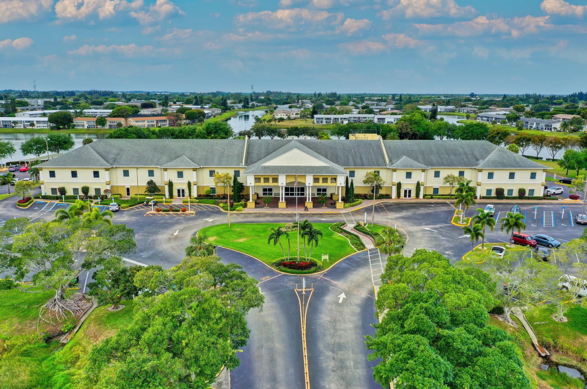 Photo for 267 Wellington J, 267, West Palm Beach, FL 33417 - Listing #FX-10503040 267 Wellington J, 267, West Palm Beach, FL 33417