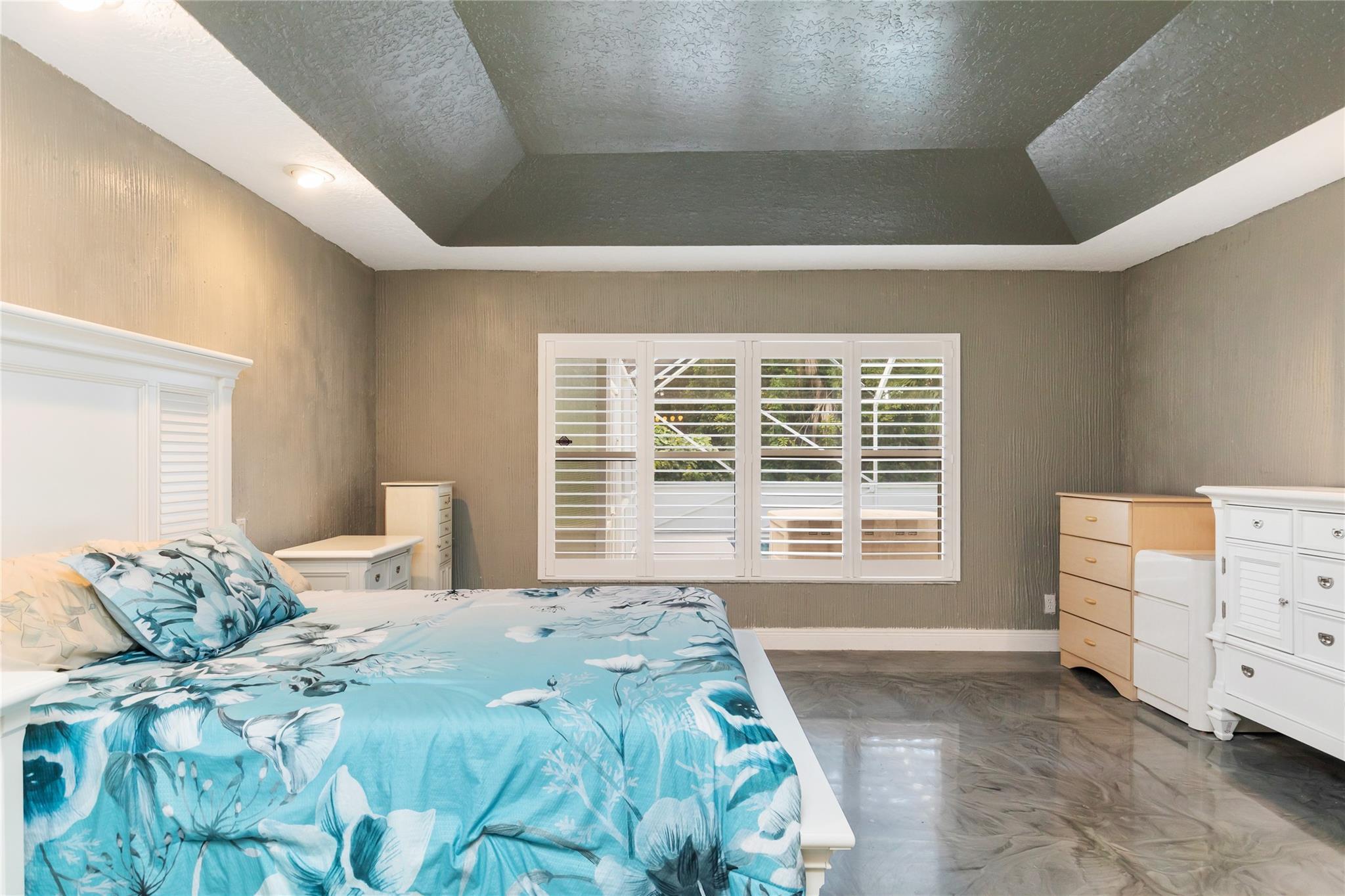 1400 NW 102nd Drive, Coral Springs, FL 33071