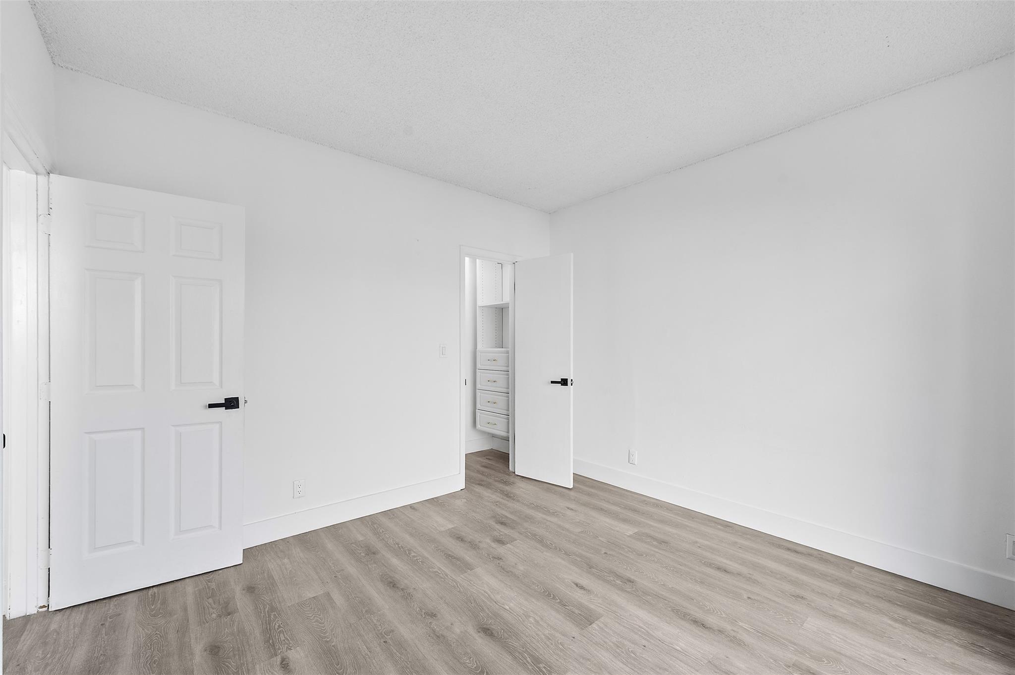 3951 Coral Springs Drive 21, Coral Springs, FL 33065