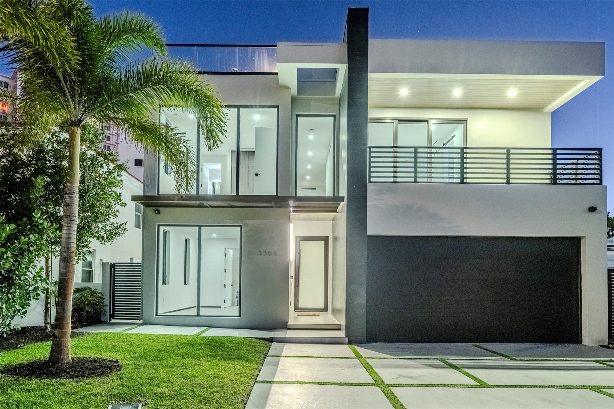 Photo for 3304 NE 14th Court, Fort Lauderdale, FL 33304 - listing #FX-10498903 3304 NE 14th Court, Fort Lauderdale, FL 33304