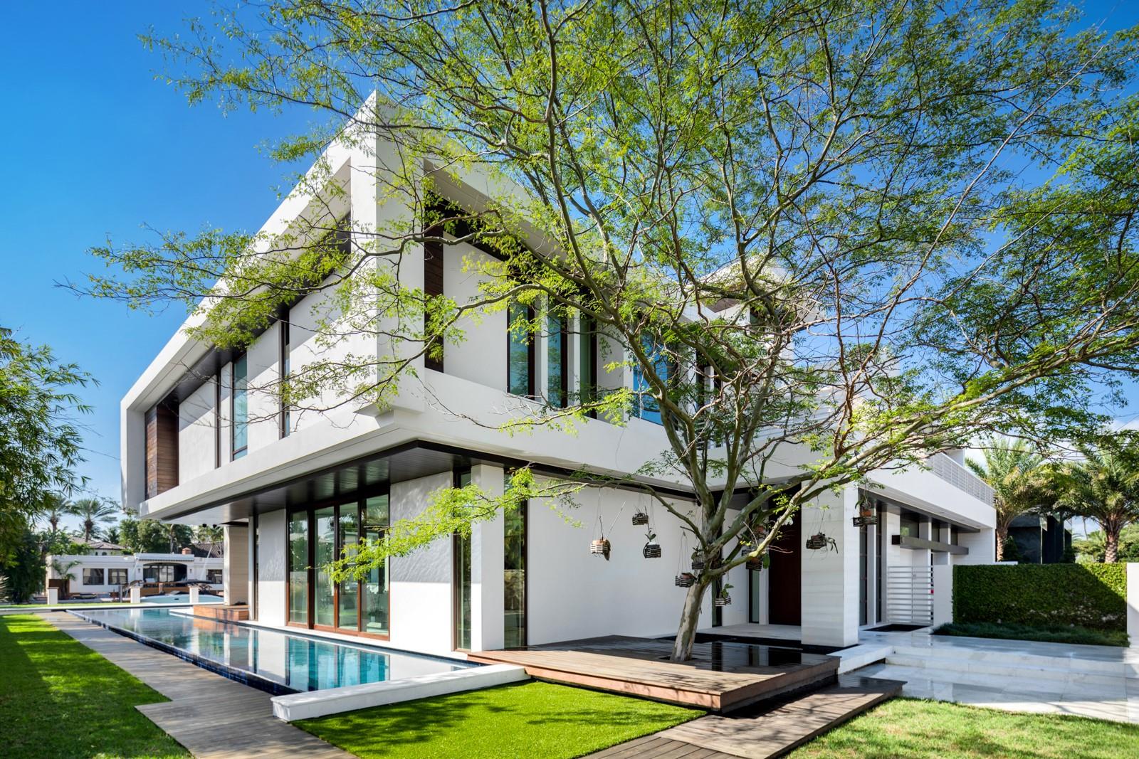 10 Pelican Drive, Fort Lauderdale, FL 33301