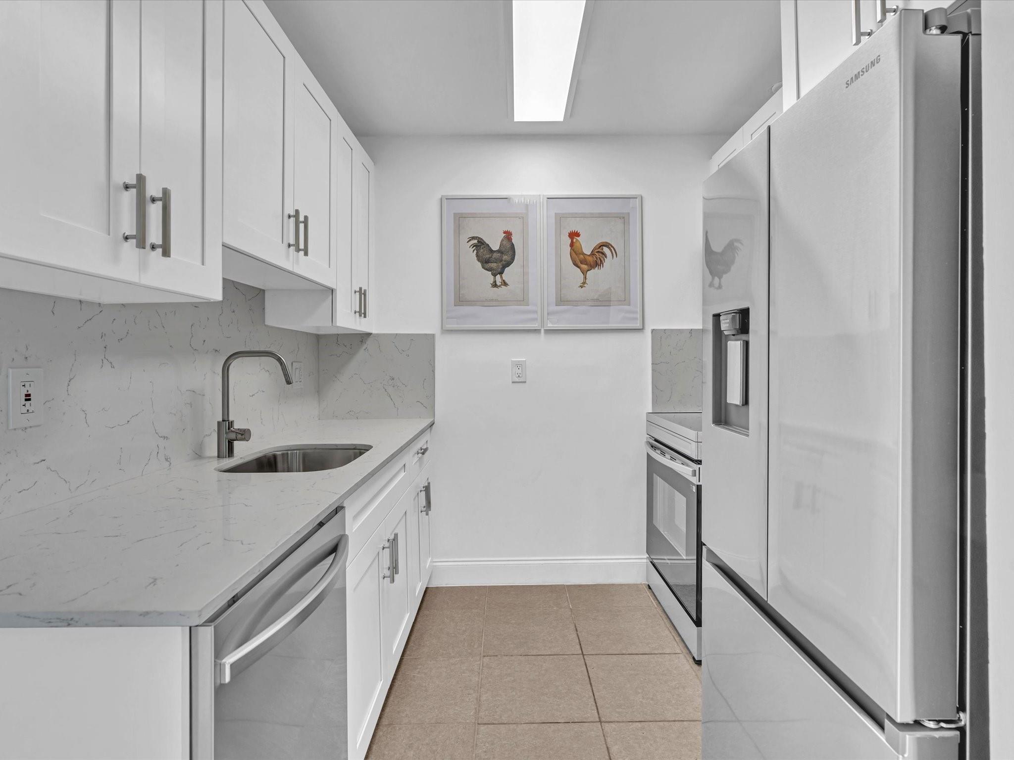 8911 NW 28th Drive E, Coral Springs, FL 33065