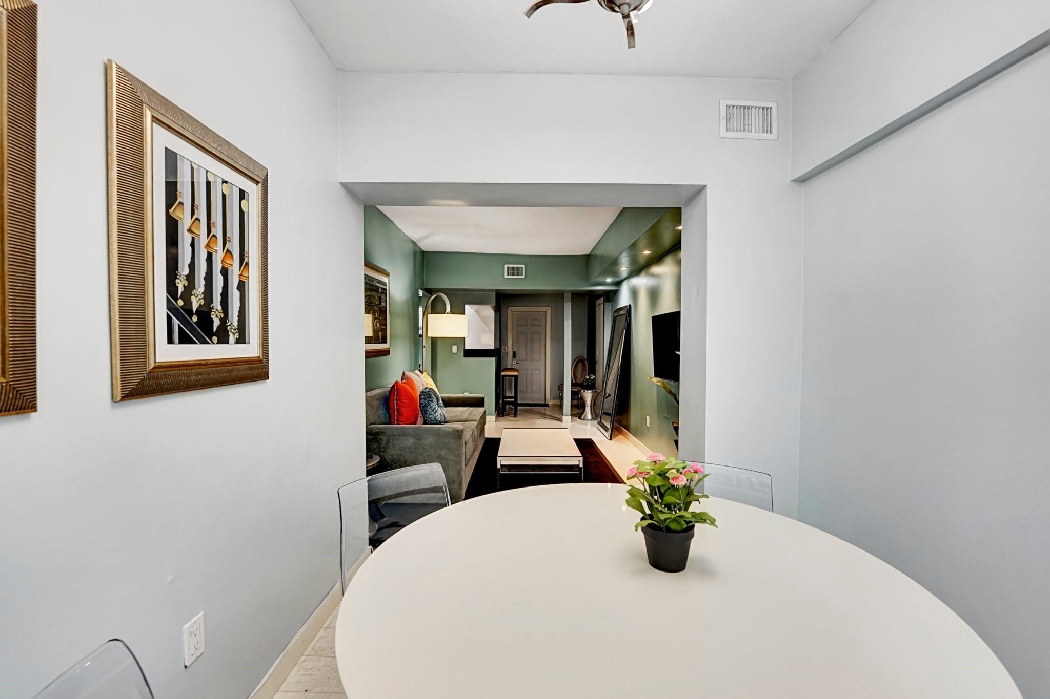 Photo for 560 Michigan Avenue, Miami Beach, FL 33139 - Listing #FX-10502930 560 Michigan Avenue, Miami Beach, FL 33139