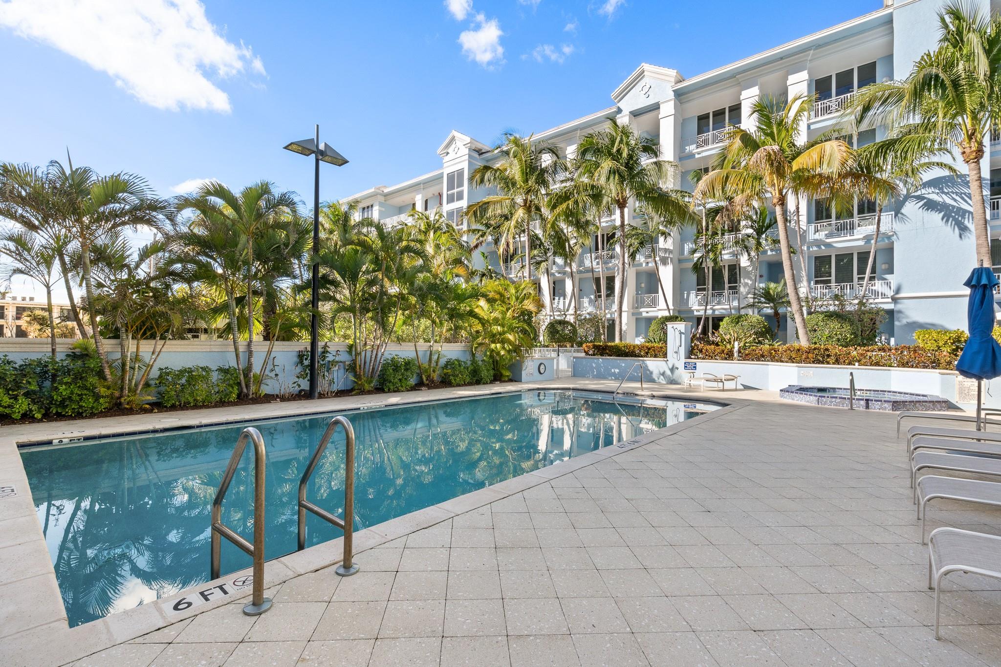 Photo for 701 SE 21st Avenue, 103, Deerfield Beach, FL 33441 - Listing #FX-10498310 701 SE 21st Avenue, 103, Deerfield Beach, FL 33441