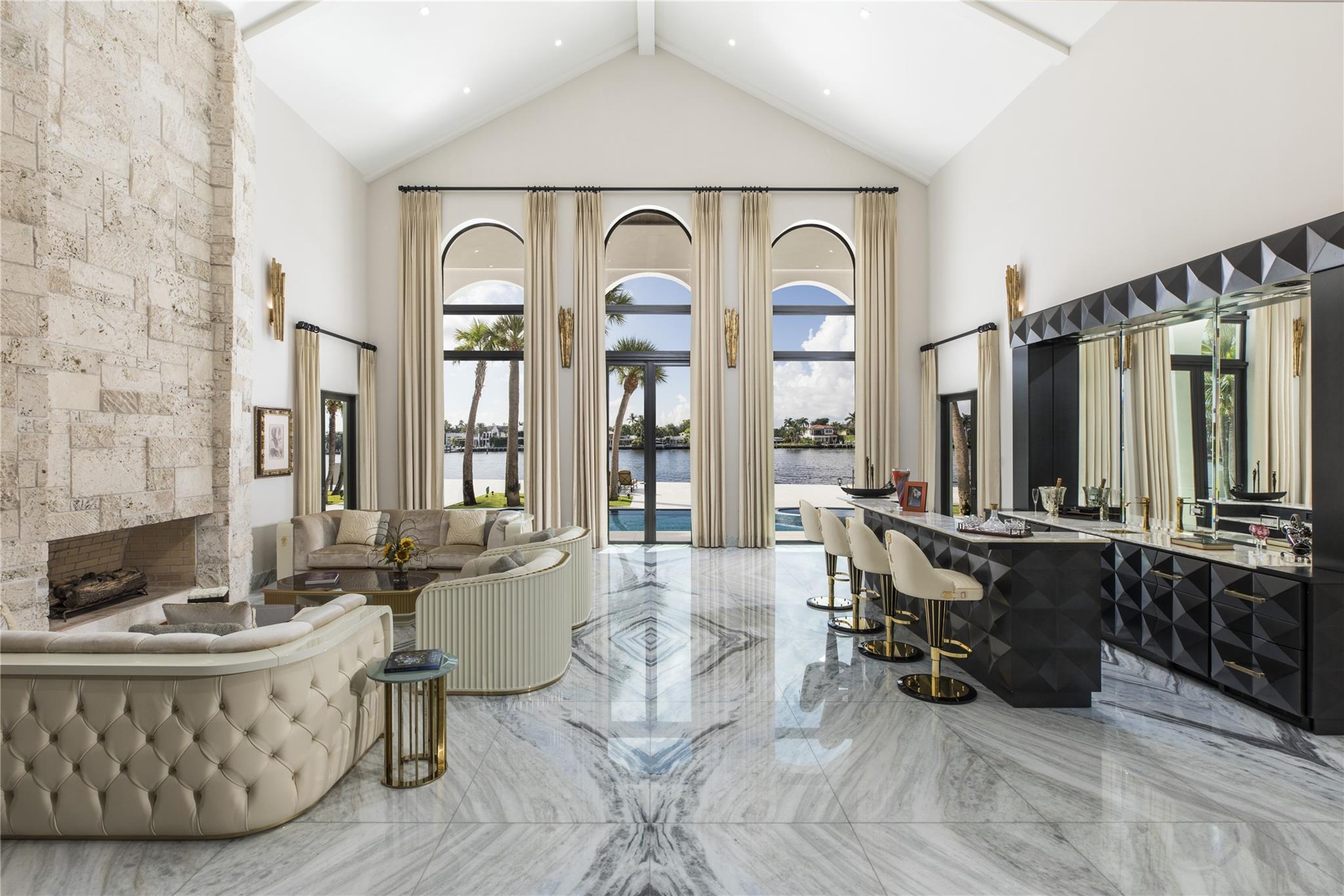 529 Bontona Avenue, Fort Lauderdale, FL 33301