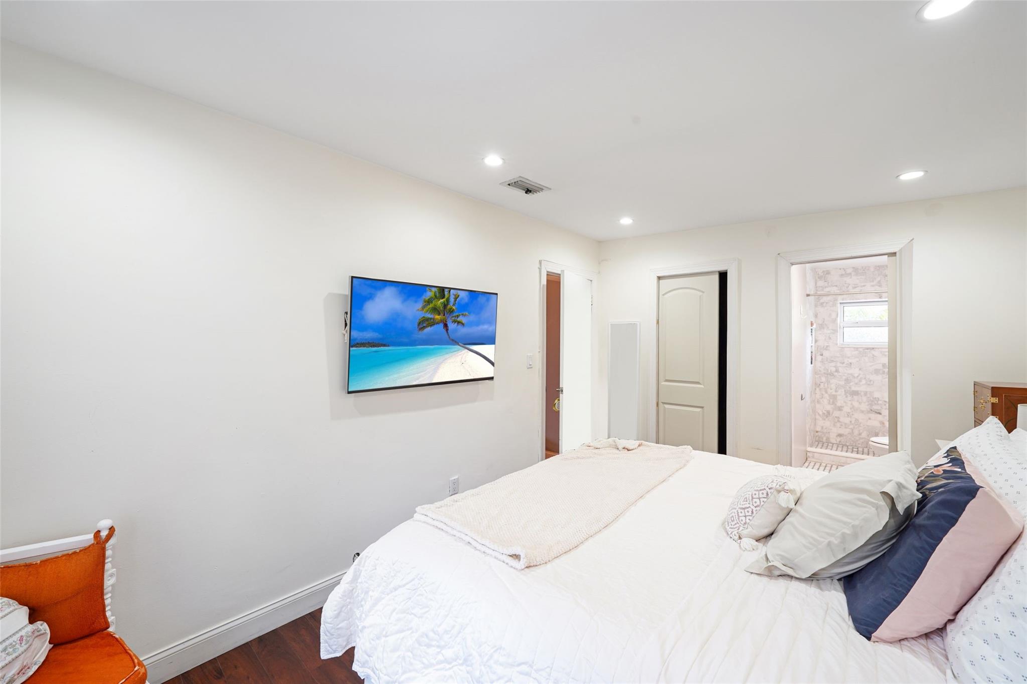 500 NW 120th Street, Miami, FL 33168