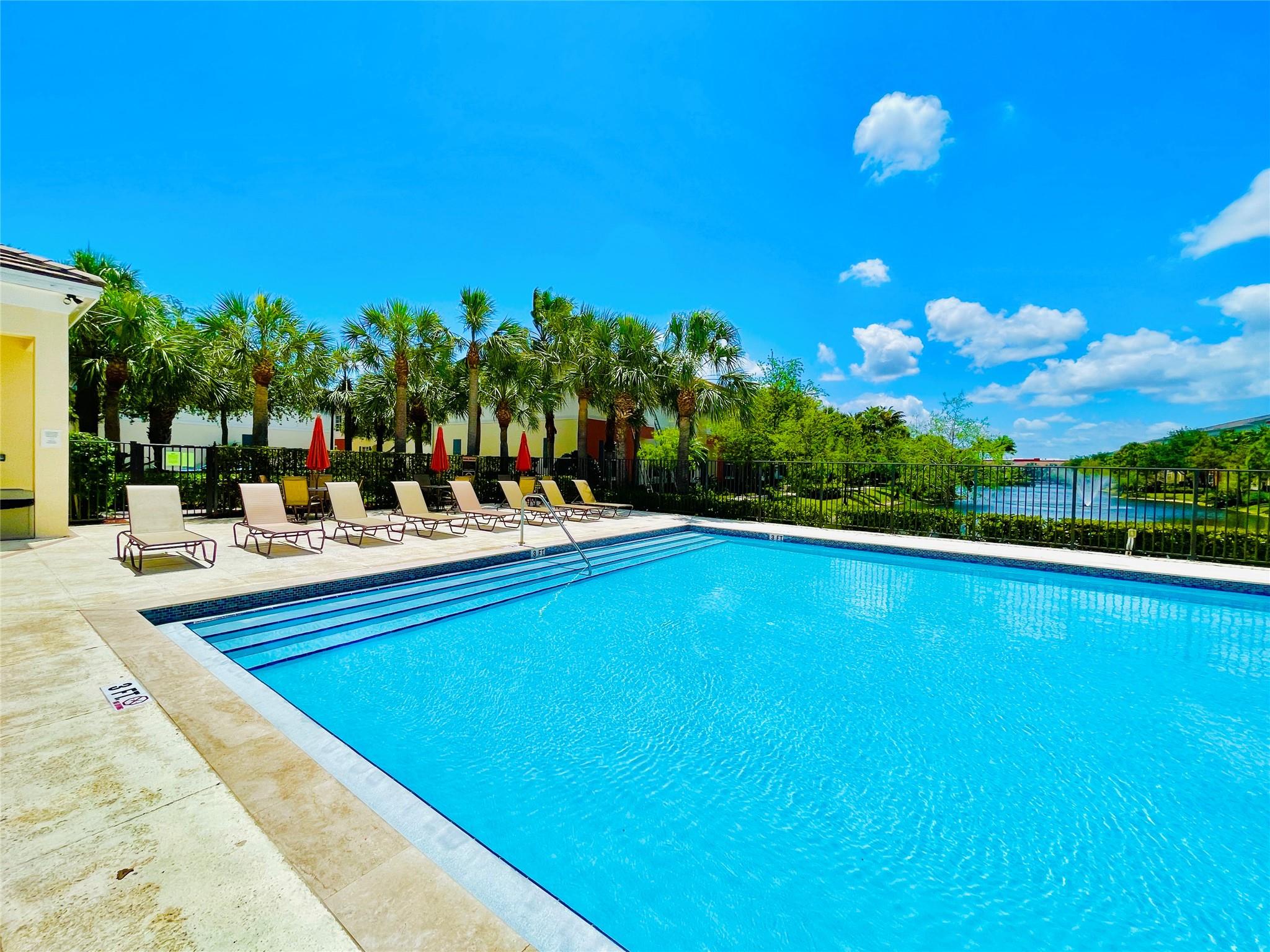 Photo for 621 SW 1st Avenue, 621, Pompano Beach, FL 33060 - Listing #FX-10514485 621 SW 1st Avenue, 621, Pompano Beach, FL 33060