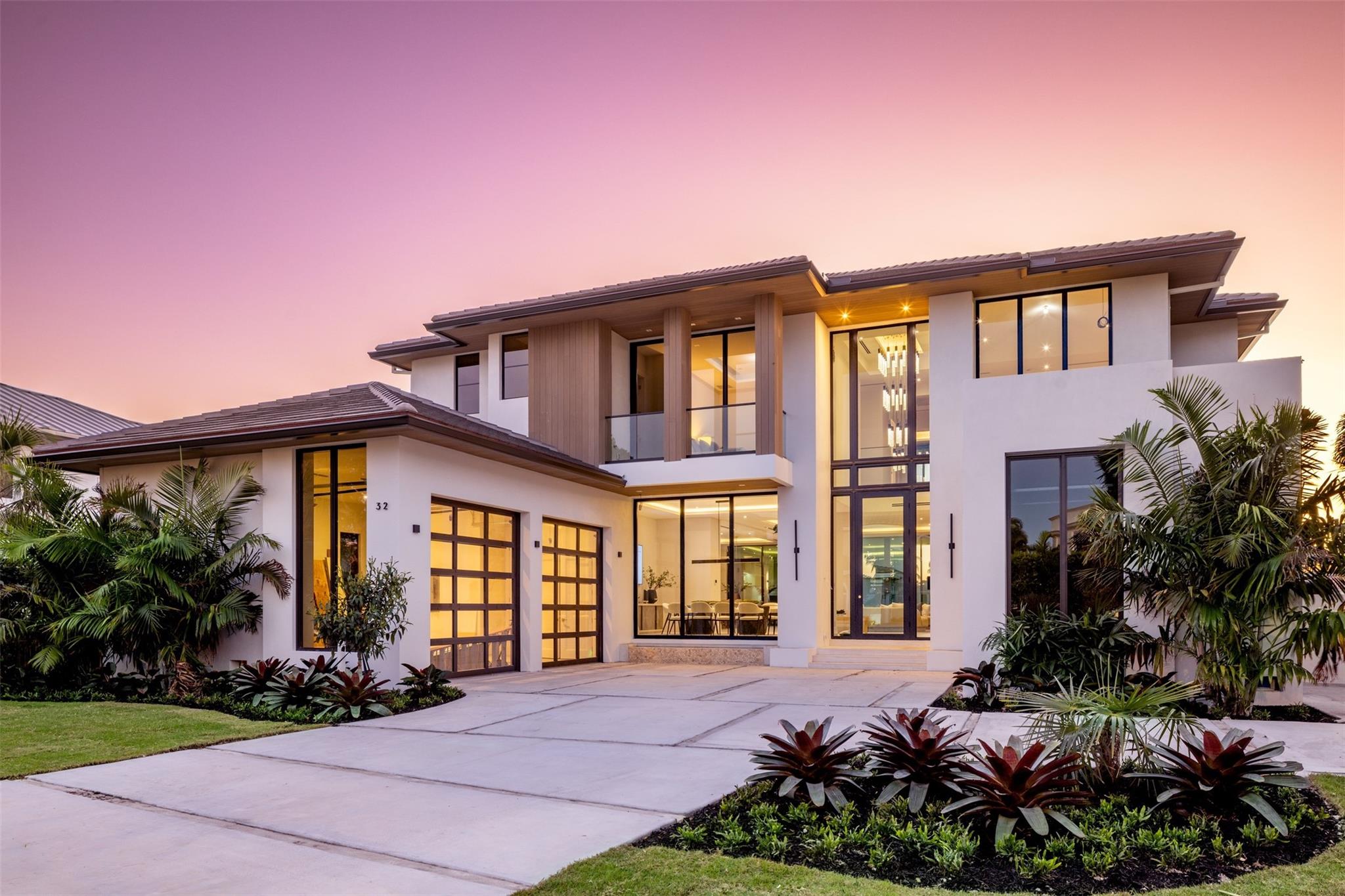 32 Seneca Road, Fort Lauderdale, FL 33308