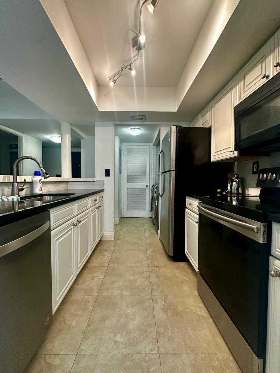 8801 W Sample Road 4, Coral Springs, FL 33065