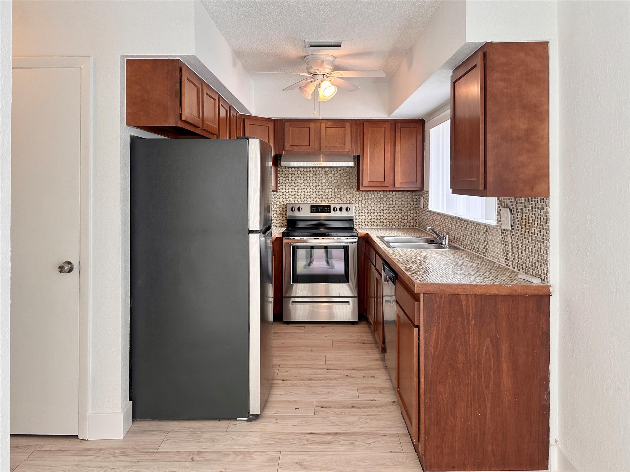 2580 Coral Springs Drive, Coral Springs, FL 33065