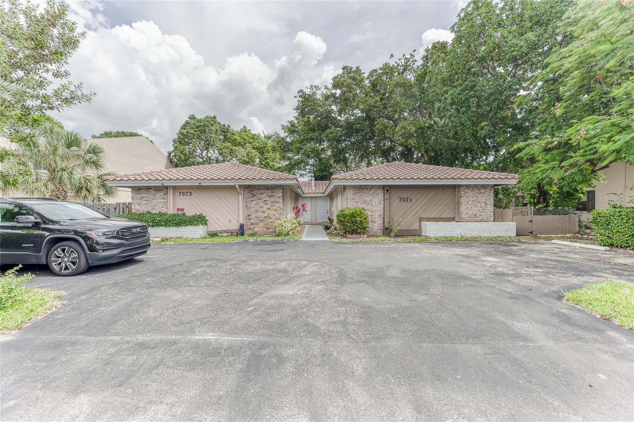 7971 NW 35th Court, Coral Springs, FL 33065