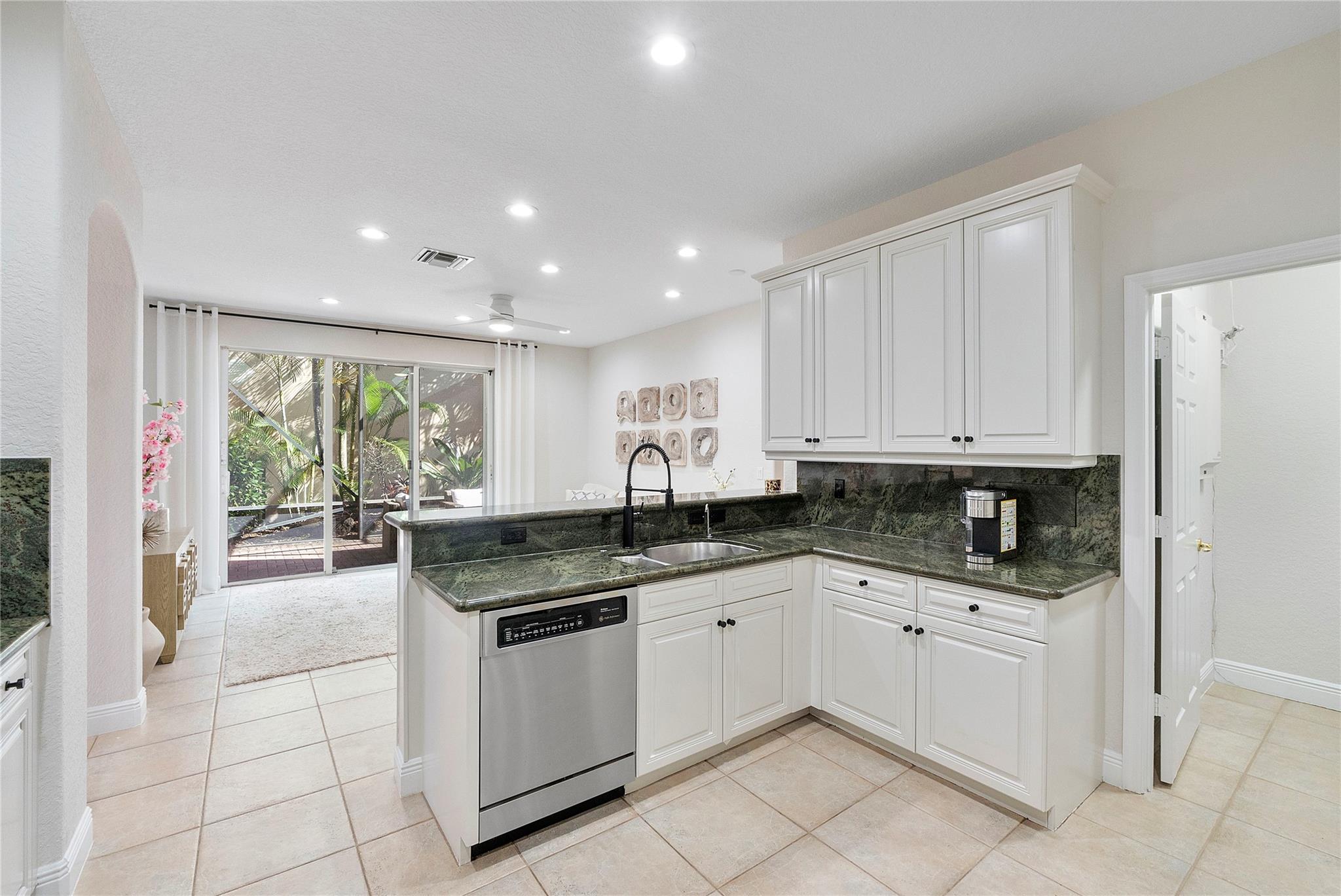 5859 NW 119th Drive, Coral Springs, FL 33076