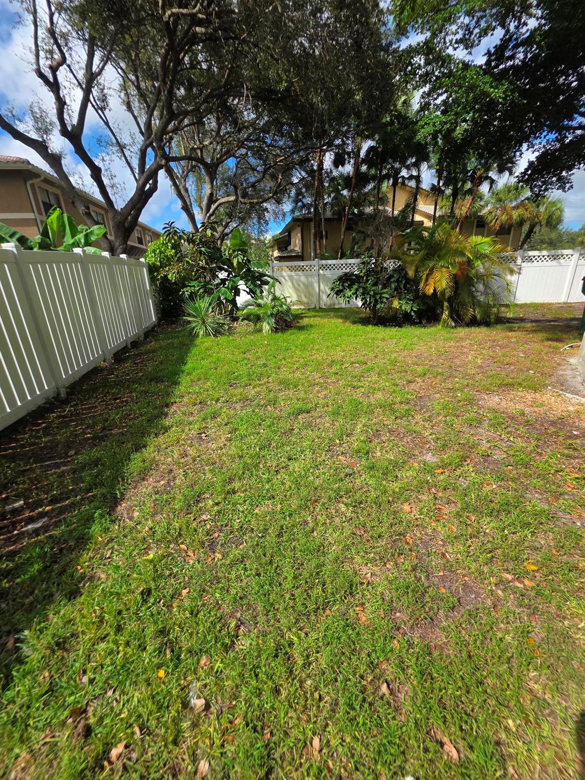 11530-32 NW 43rd Street 11530-32, Coral Springs, FL 33065