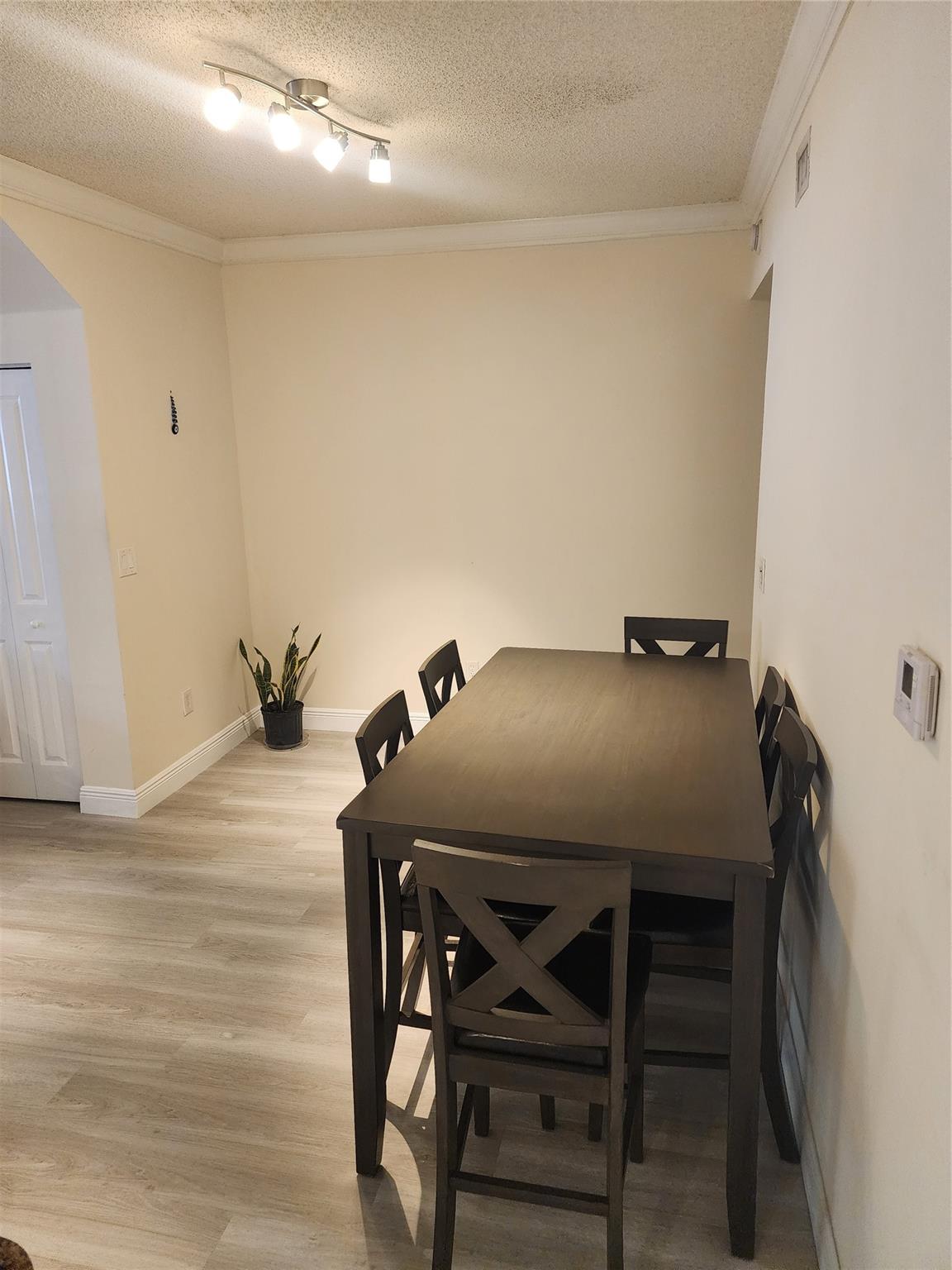 5880 W Sample Road 206, Coral Springs, FL 33067