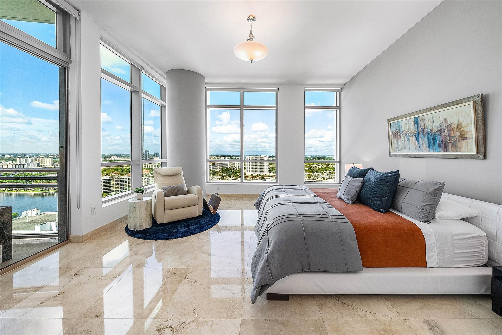 Photo for 3535 S Ocean Drive, 2605, Hollywood, FL 33019 - Listing #FX-10526434 3535 S Ocean Drive, 2605, Hollywood, FL 33019