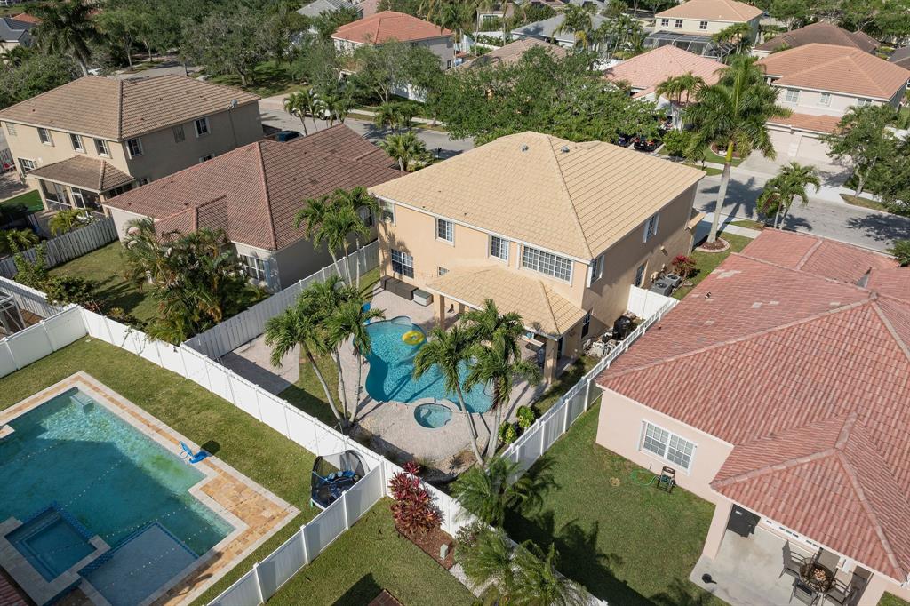 Photo for 1104 Hidden Valley Way, Weston, FL 33327 - Listing #FX-10435153 1104 Hidden Valley Way, Weston, FL 33327