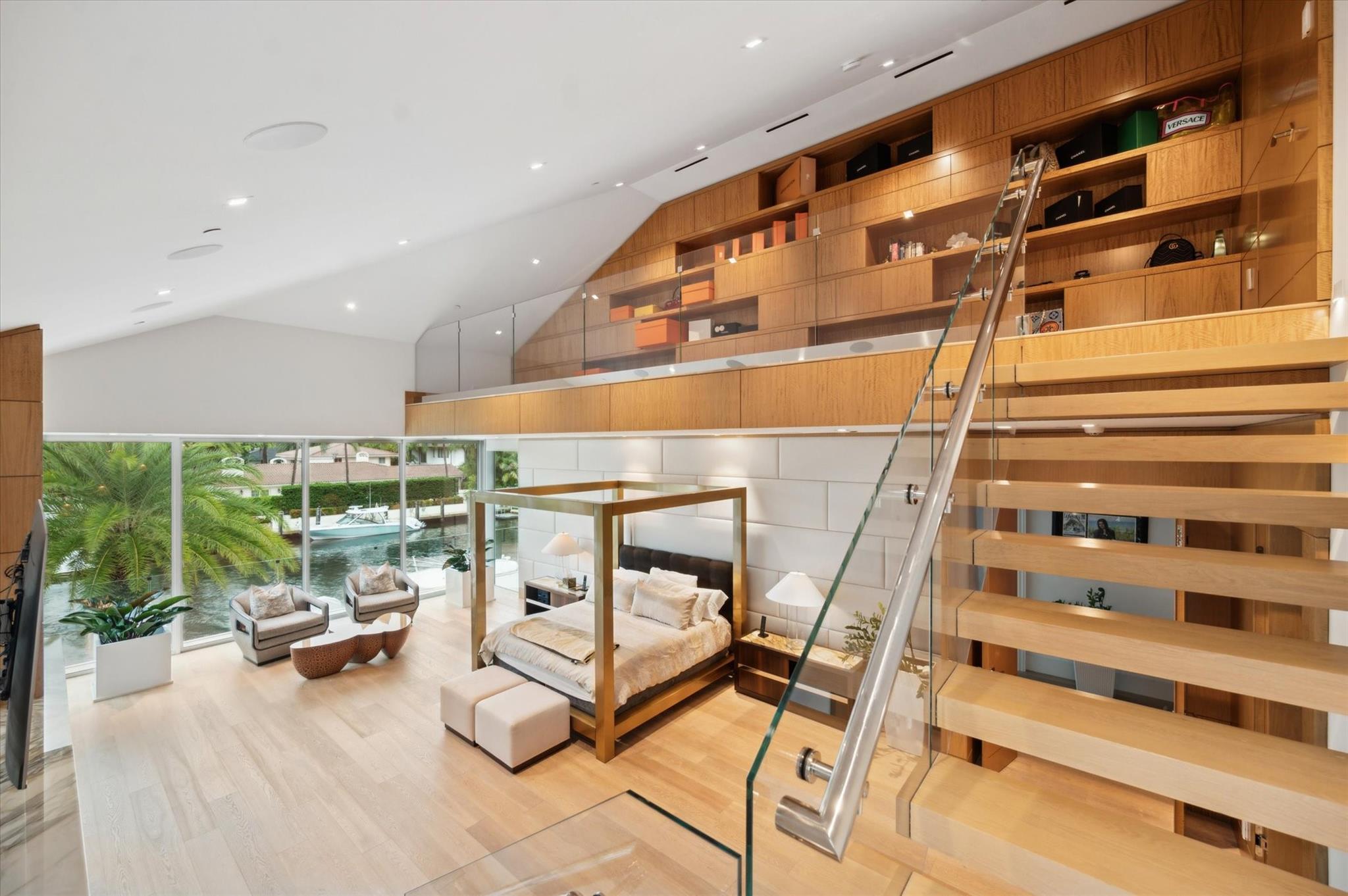 14 N Isla Bahia Drive, Fort Lauderdale, FL 33316