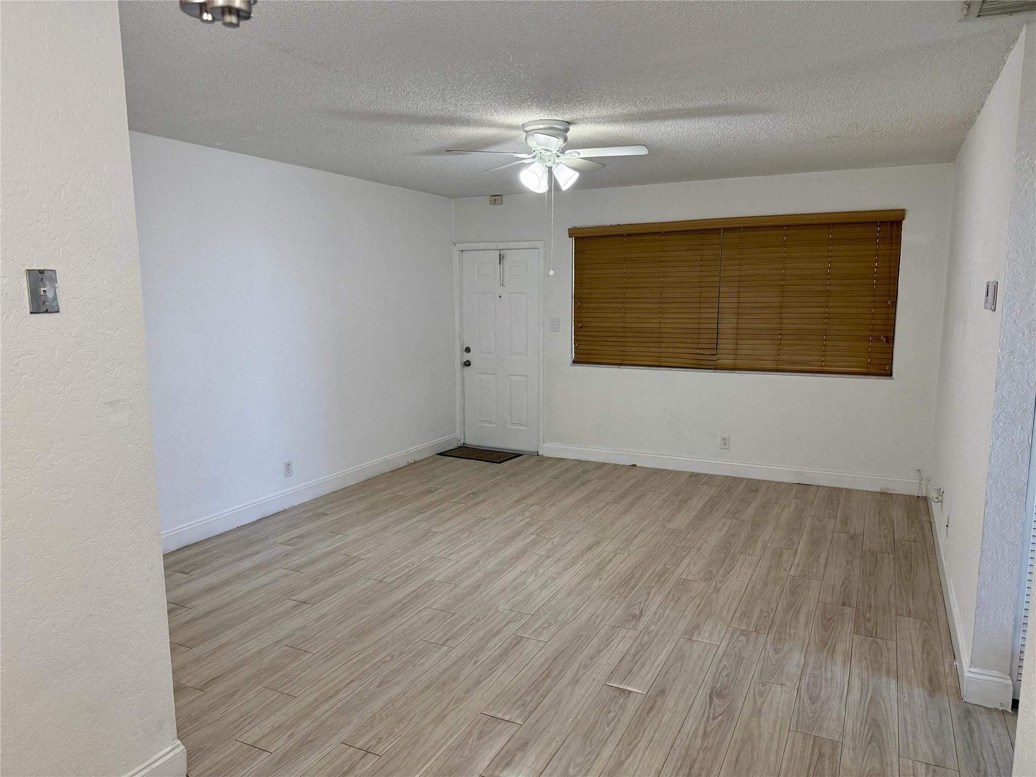 2646 Riverside Drive 2646, Coral Springs, FL 33065