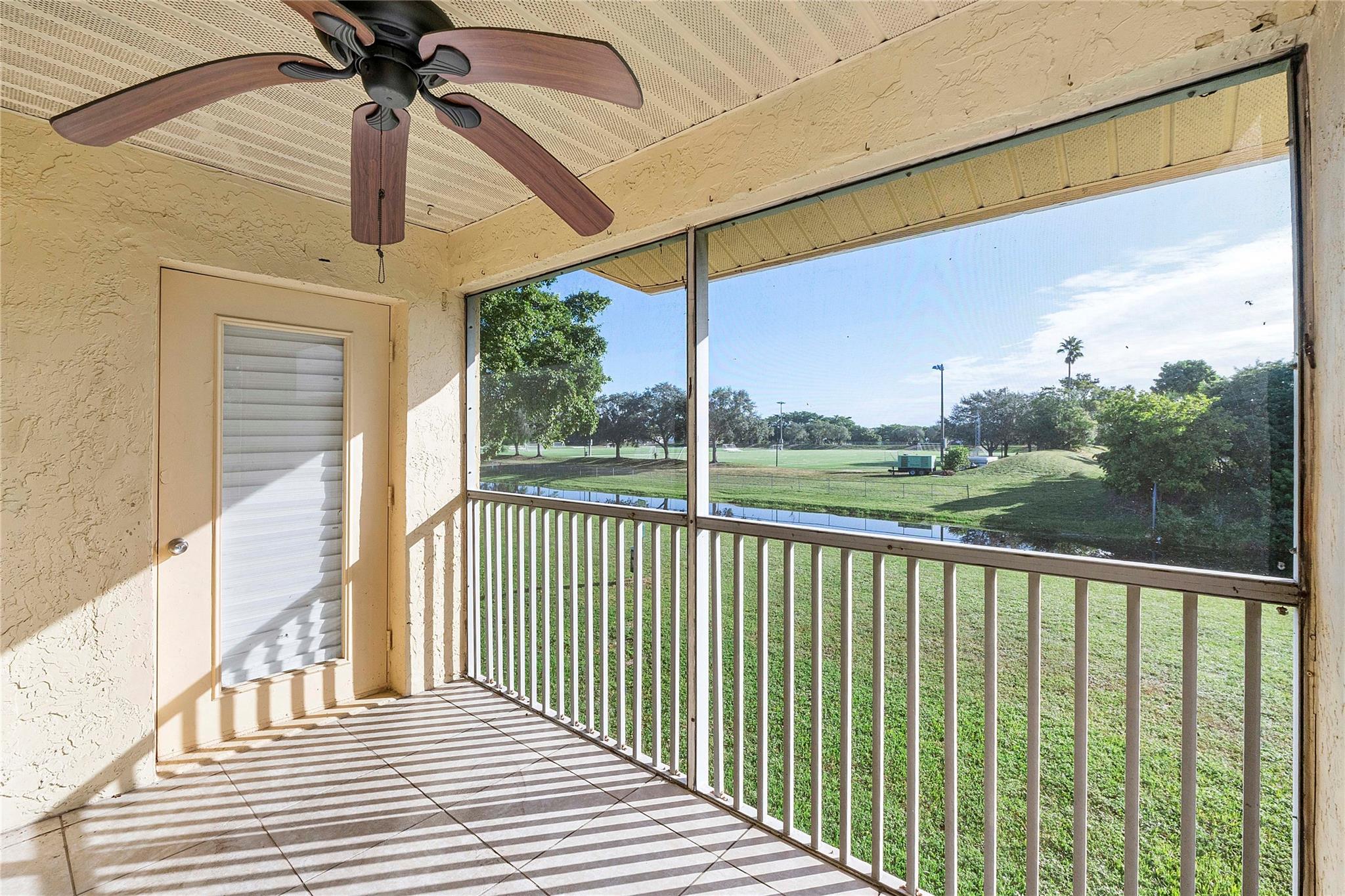 967 Coral Club Drive 967, Coral Springs, FL 33071