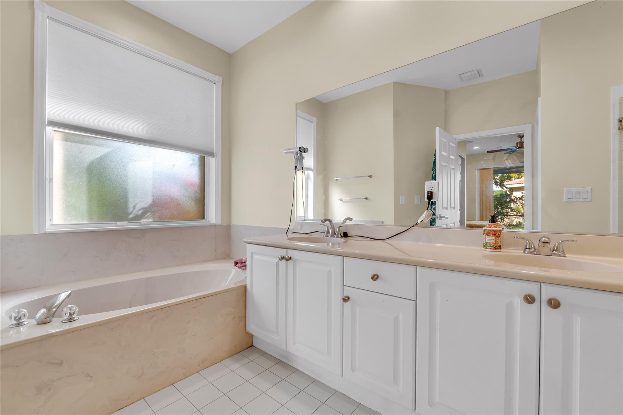 5873 NW 120th Terrace, Coral Springs, FL 33076