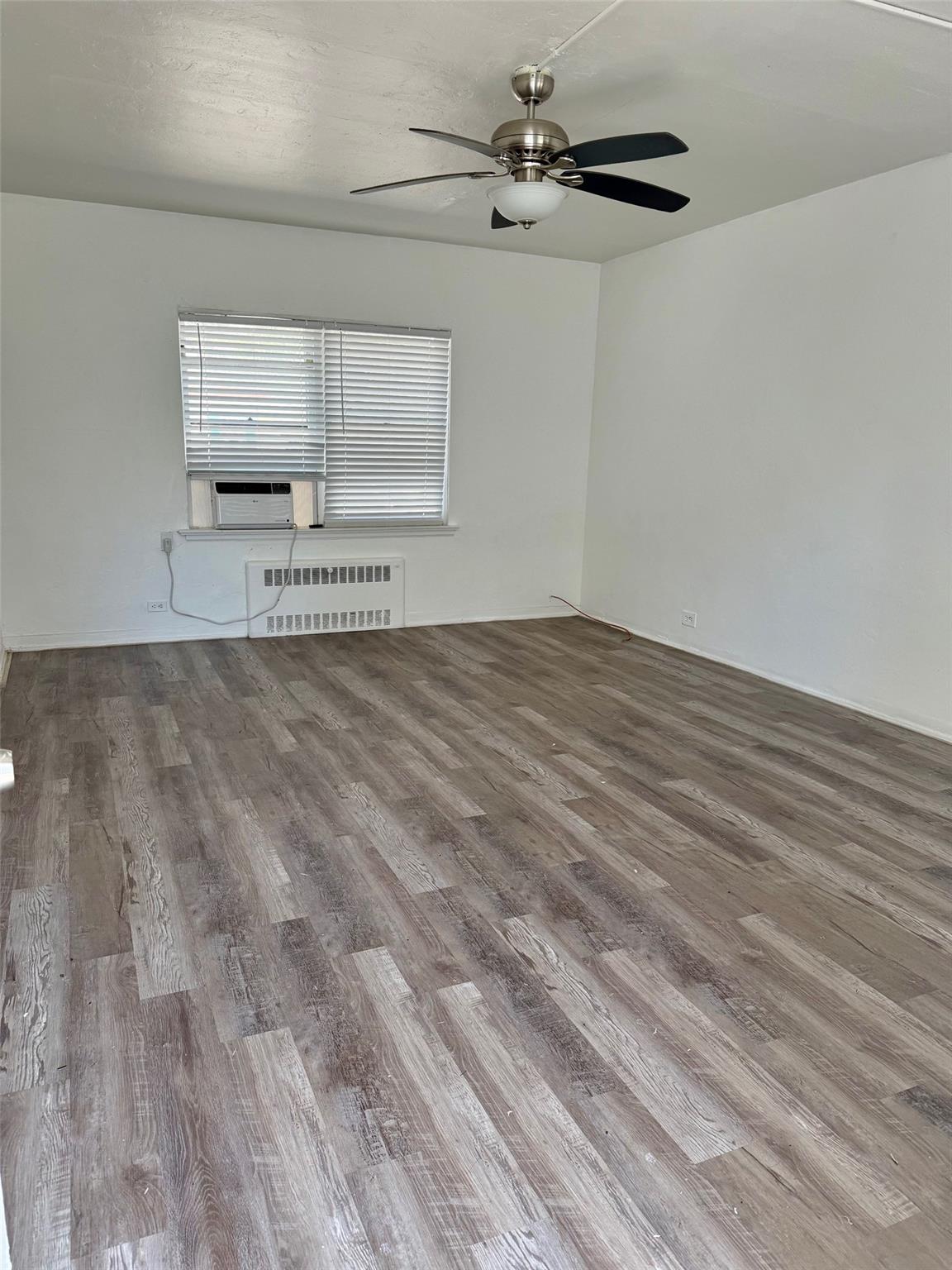 Photo for 3000 Granada, 8, Fort Lauderdale, FL 33304 - listing #FX-10533371 3000 Granada, 8, Fort Lauderdale, FL 33304