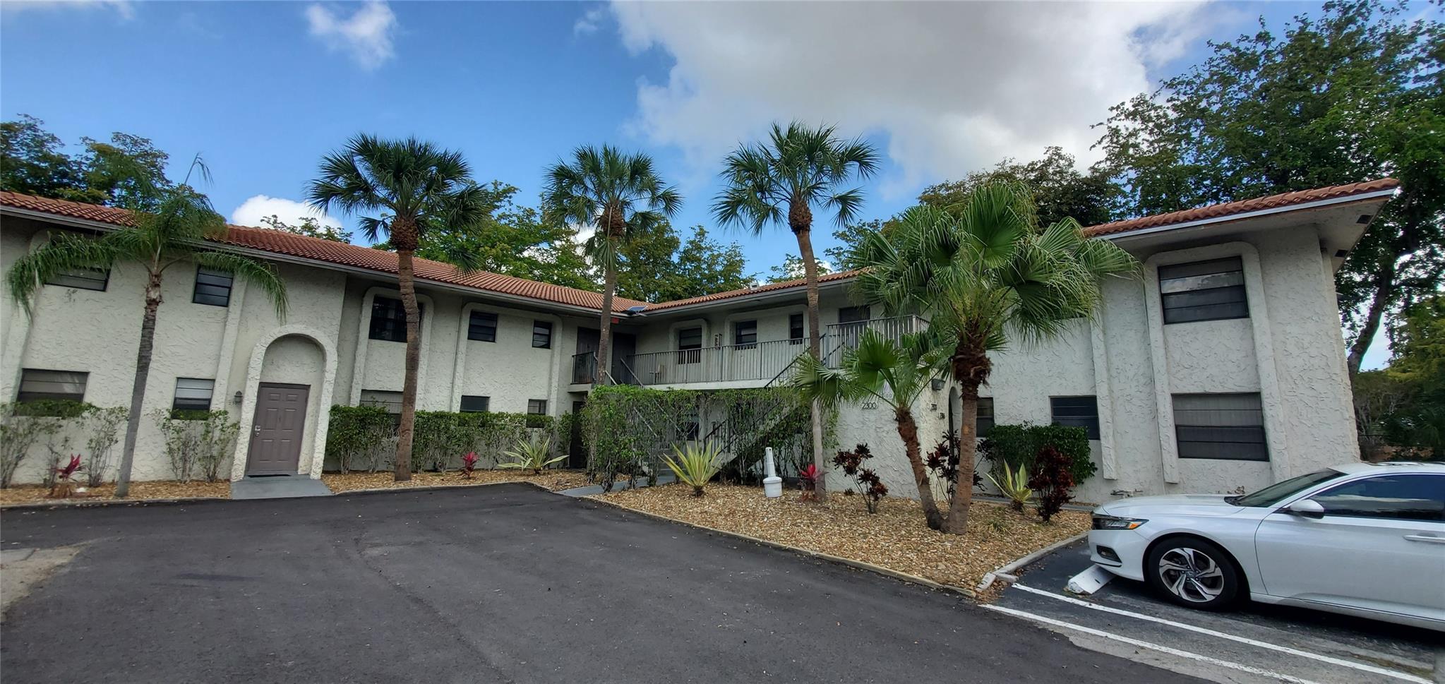 Photo for 2314 Coral Springs Drive, 2314 2314, Coral Springs, FL 33065 - listing #FX-10533434 2314 Coral Springs Drive, 2314 2314, Coral Springs, FL 33065