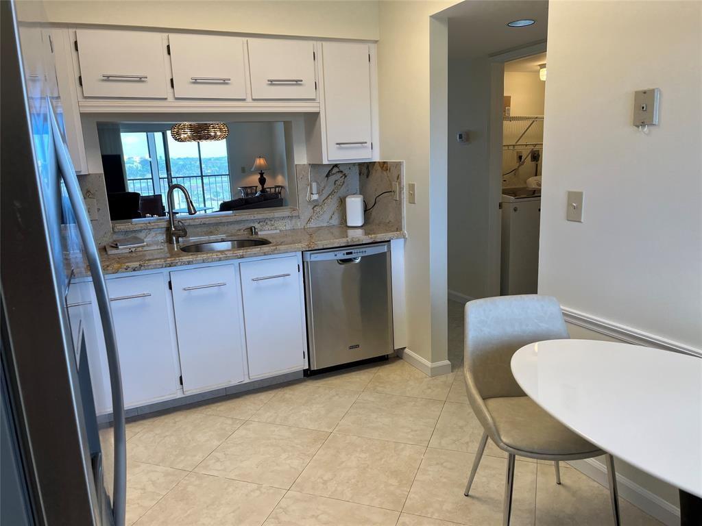 7260 Kinghurst Drive 606, Delray Beach, FL 33446