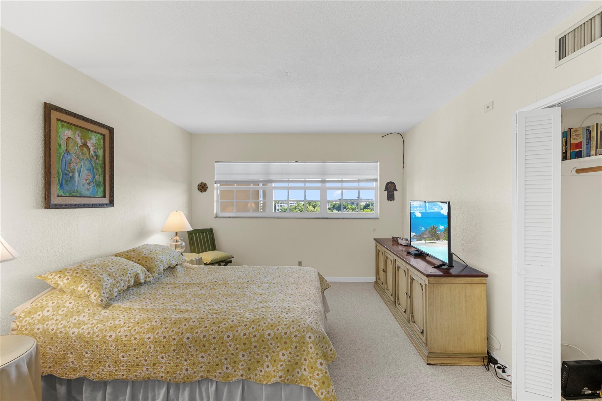 Photo for 3100 N Palm Aire Drive, 803, Pompano Beach, FL 33069 - Listing #FX-10522657 3100 N Palm Aire Drive, 803, Pompano Beach, FL 33069