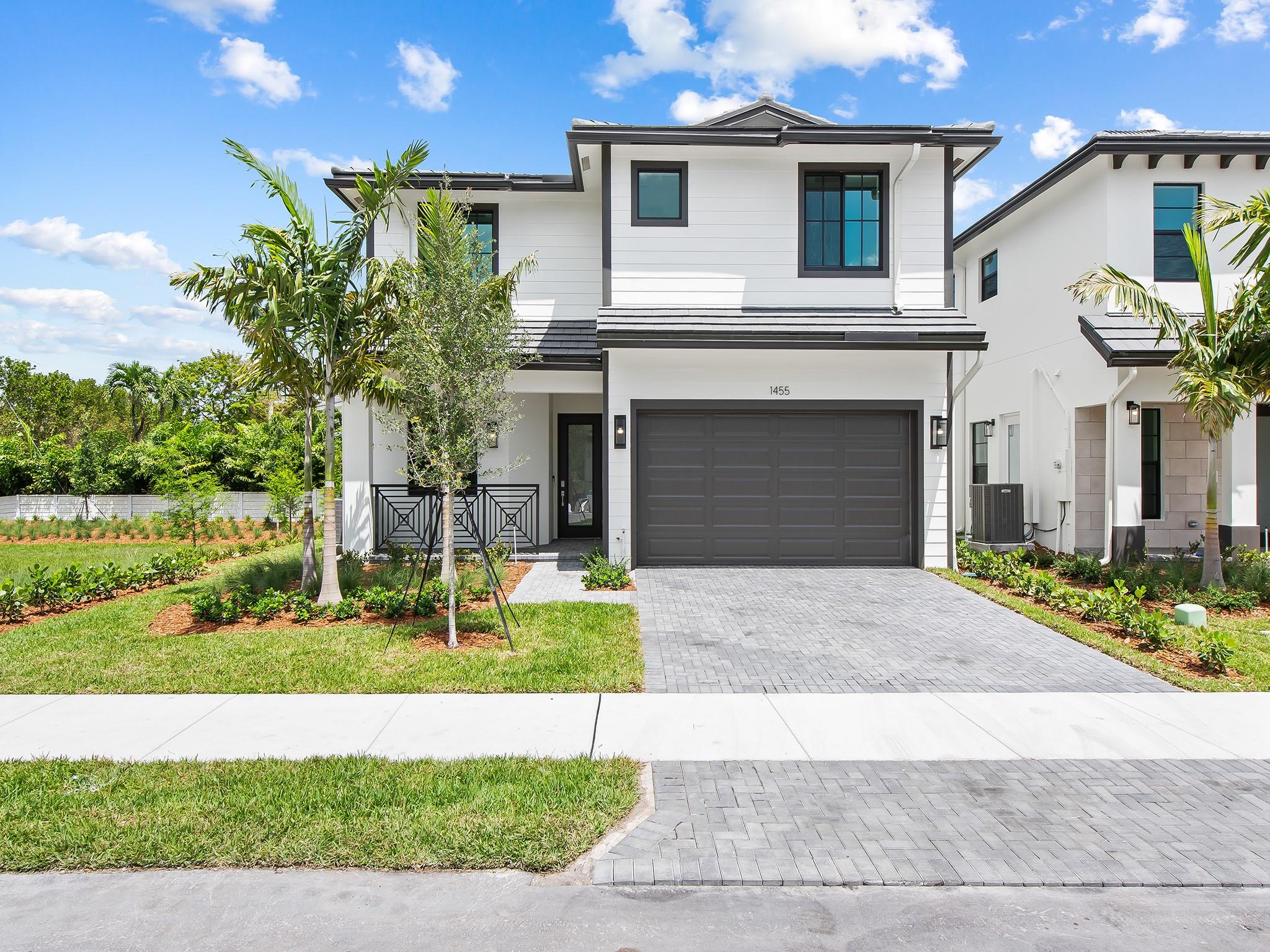 Photo for 1421 SW 23rd Court, Fort Lauderdale, FL 33315 - Listing #FX-10486618 1421 SW 23rd Court, Fort Lauderdale, FL 33315