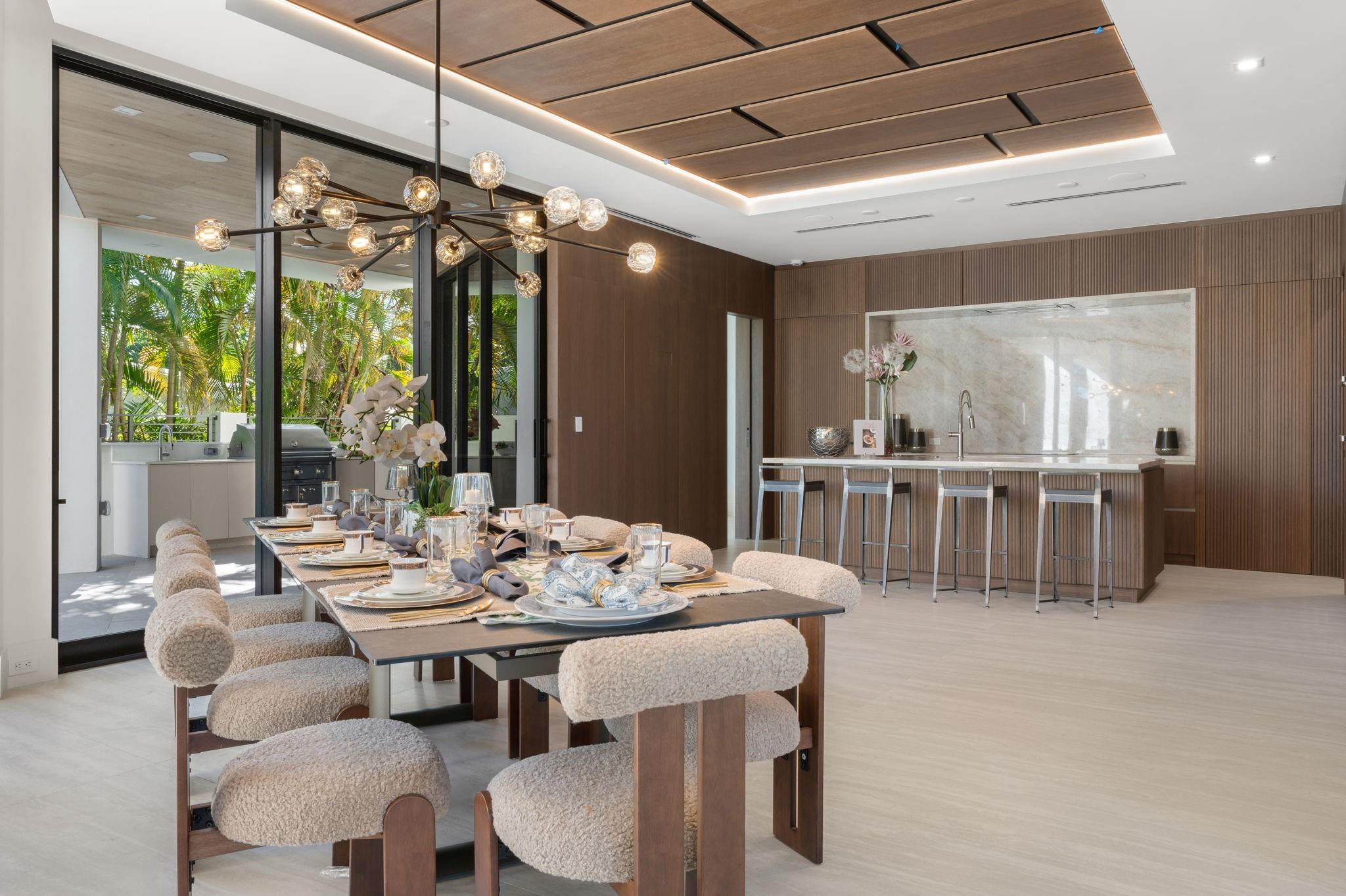 2035 Intracoastal Drive, Fort Lauderdale, FL 33305