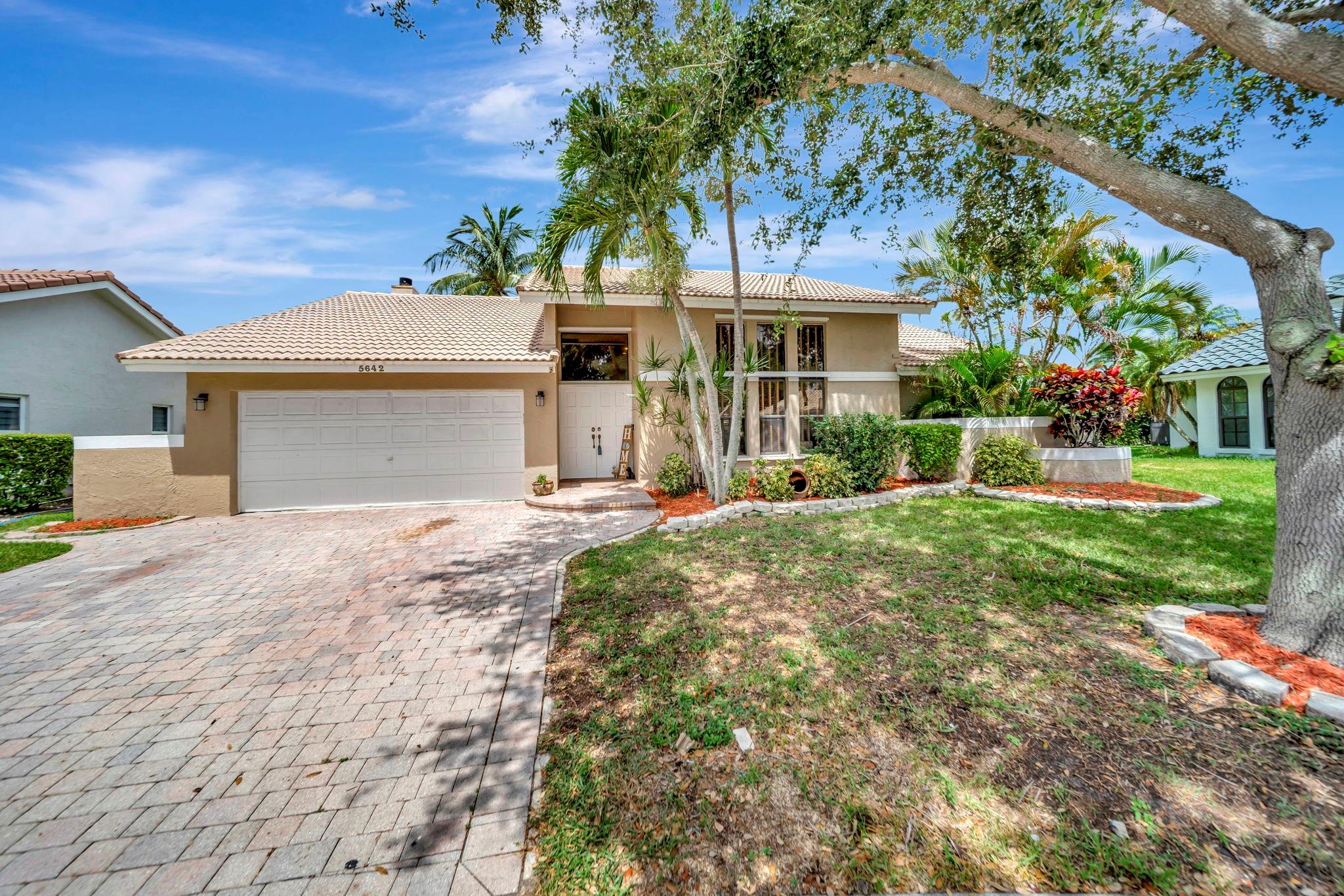 Photo for 5642 NW 64 Lane, Coral Springs, FL 33067 - listing #FX-10535879 5642 NW 64 Lane, Coral Springs, FL 33067
